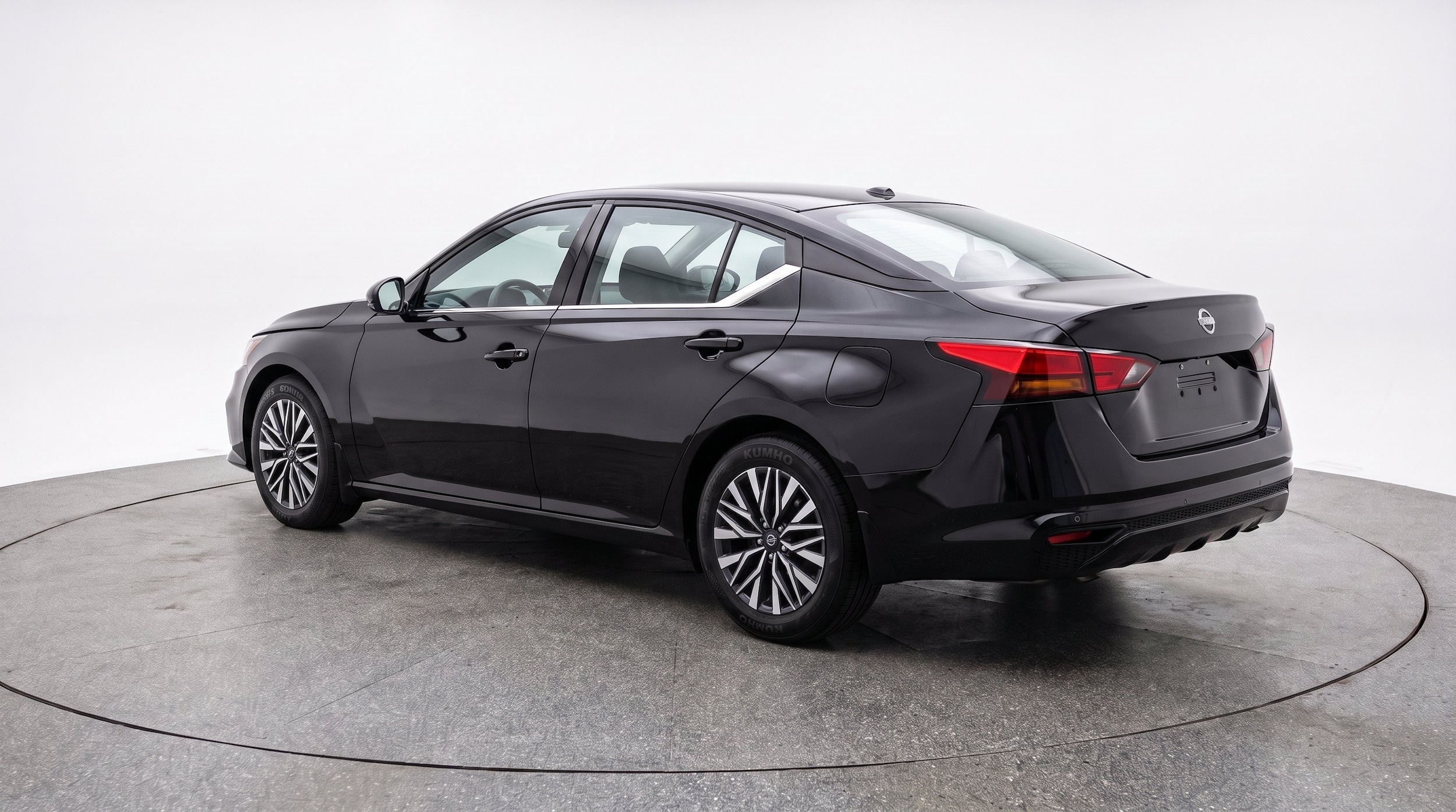 Thumbnail: 2026 Nissan Altima - 6