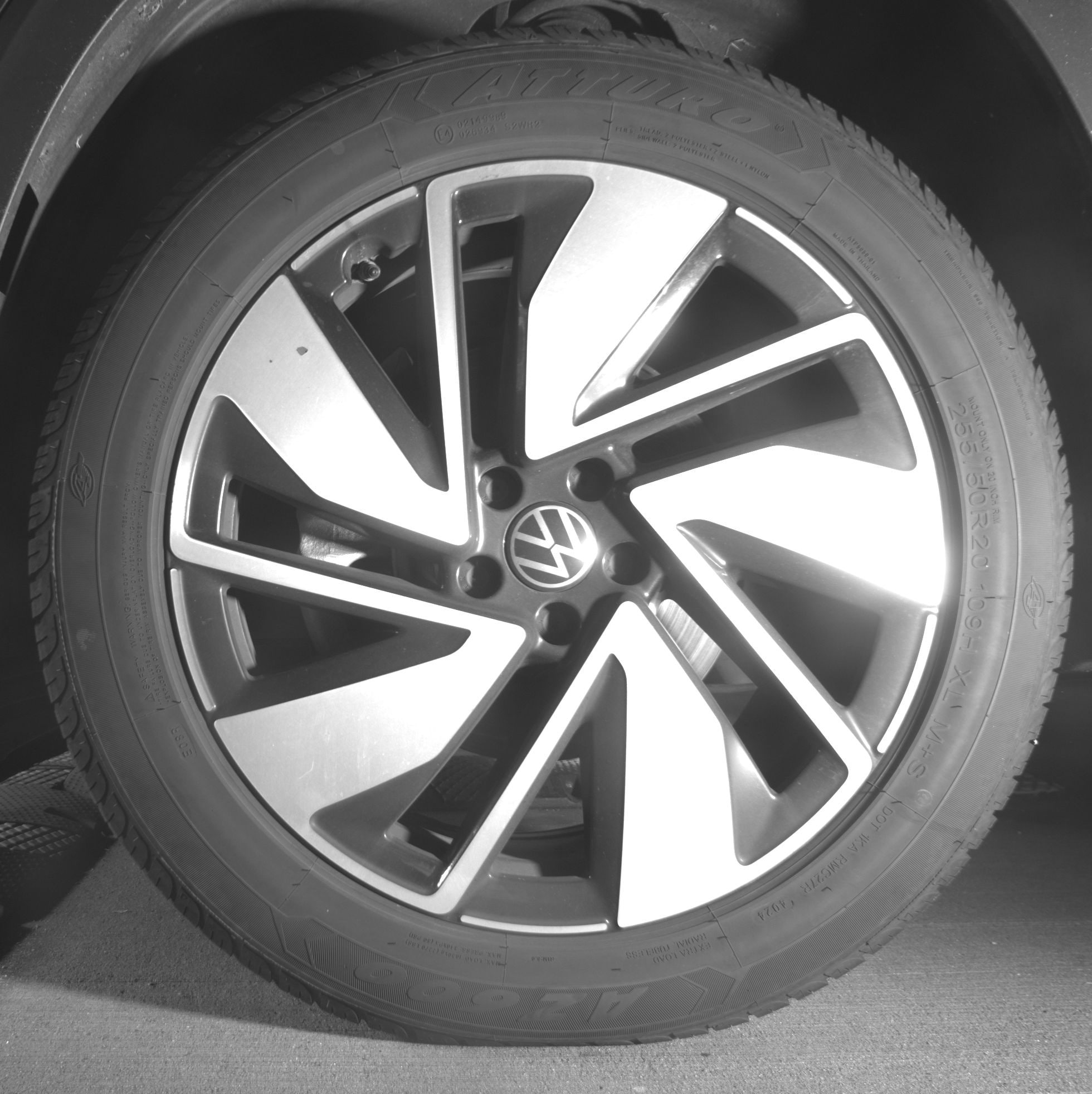 Thumbnail: 2024 Volkswagen Atlas - 9