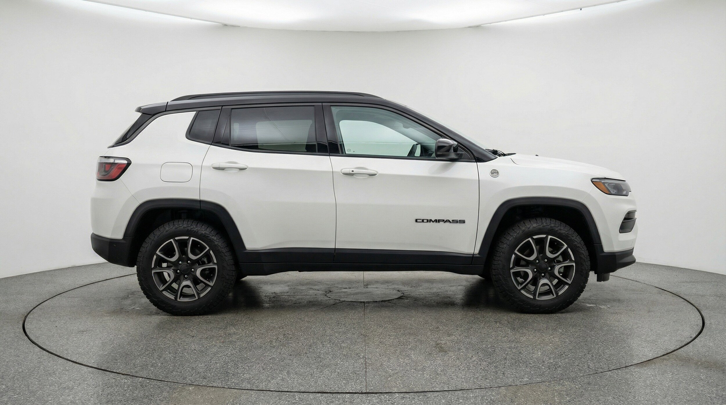 Thumbnail: 2025 Jeep Compass - 11