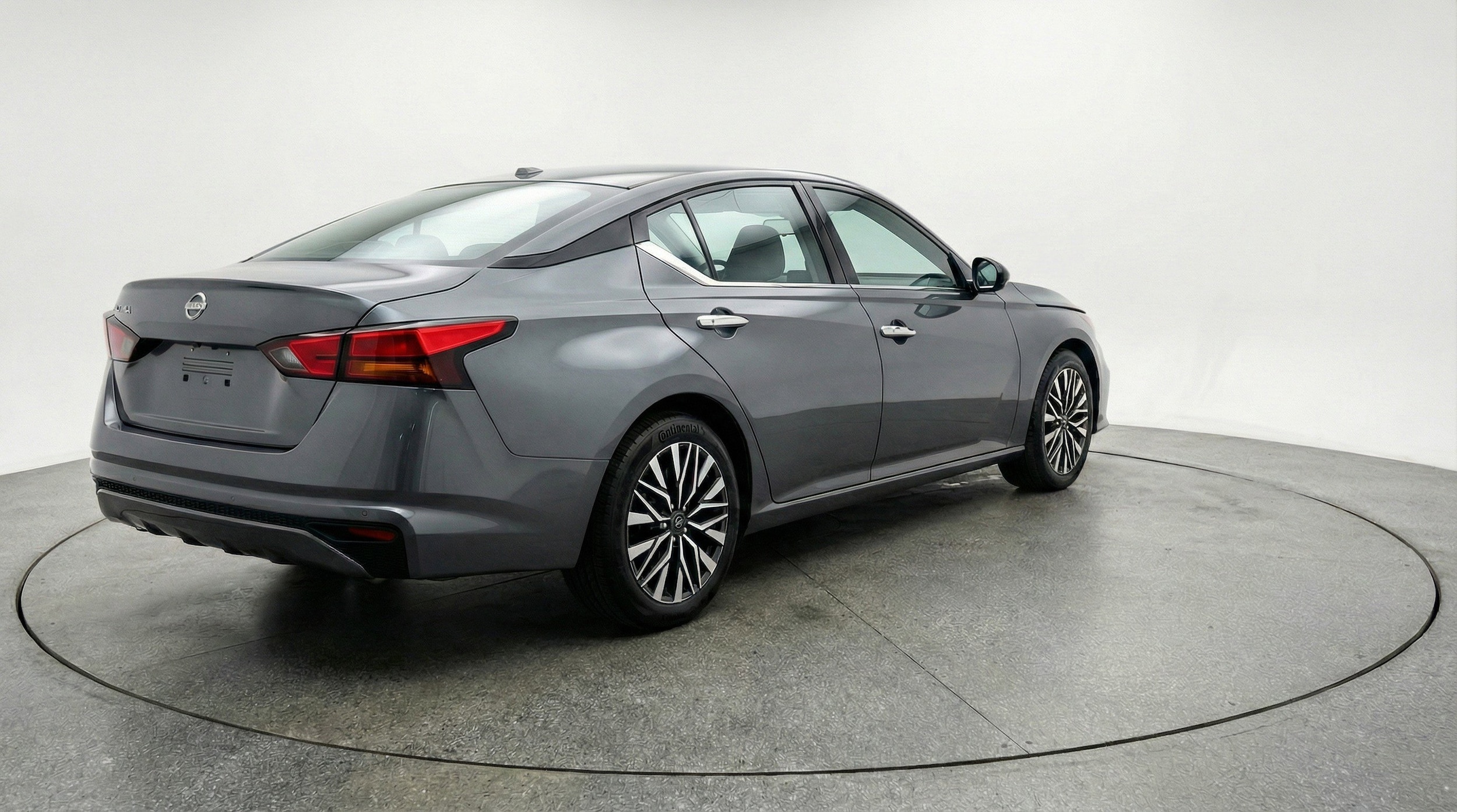 Thumbnail: 2025 Nissan Altima - 9