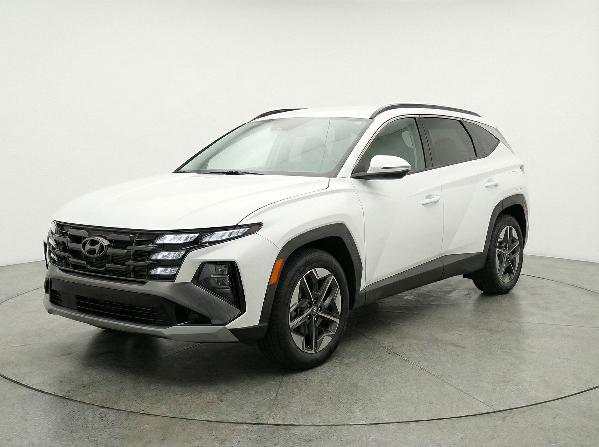 Thumbnail: 2025 Hyundai Tucson - 3