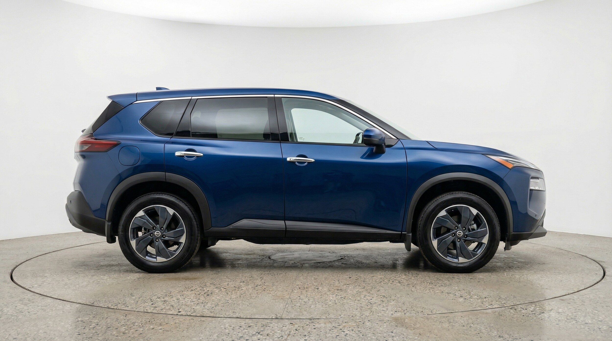 Thumbnail: 2025 Nissan Rogue - 11