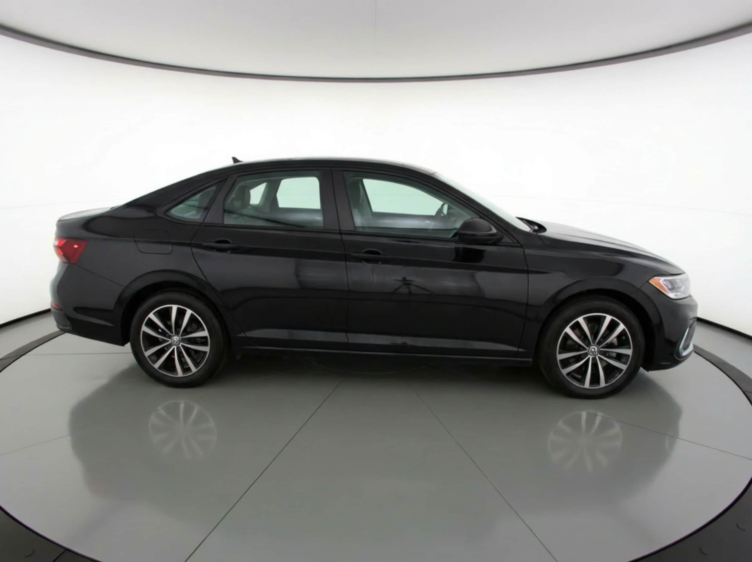 Thumbnail: 2025 Volkswagen Jetta - 8