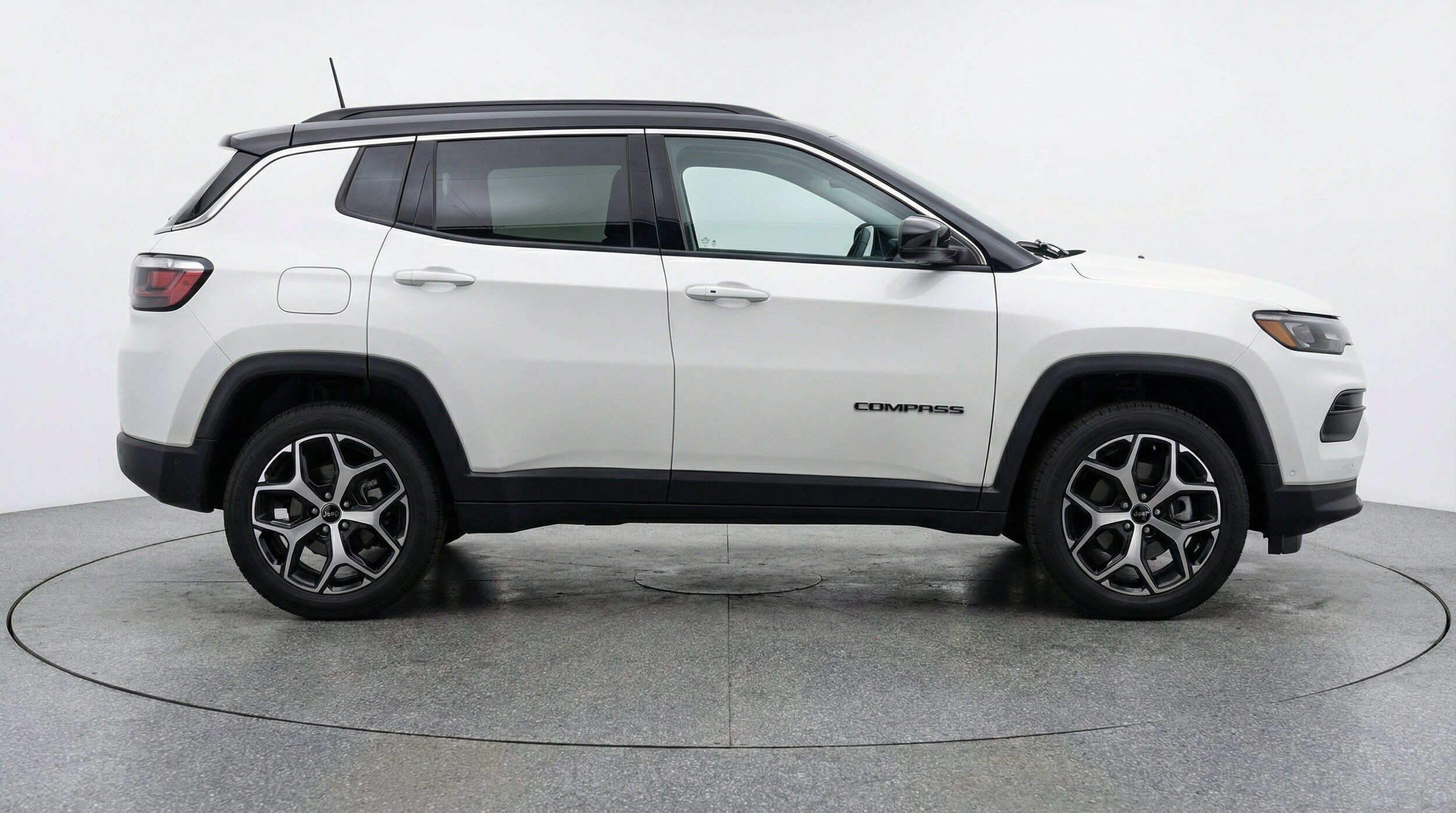 Thumbnail: 2025 Jeep Compass - 11