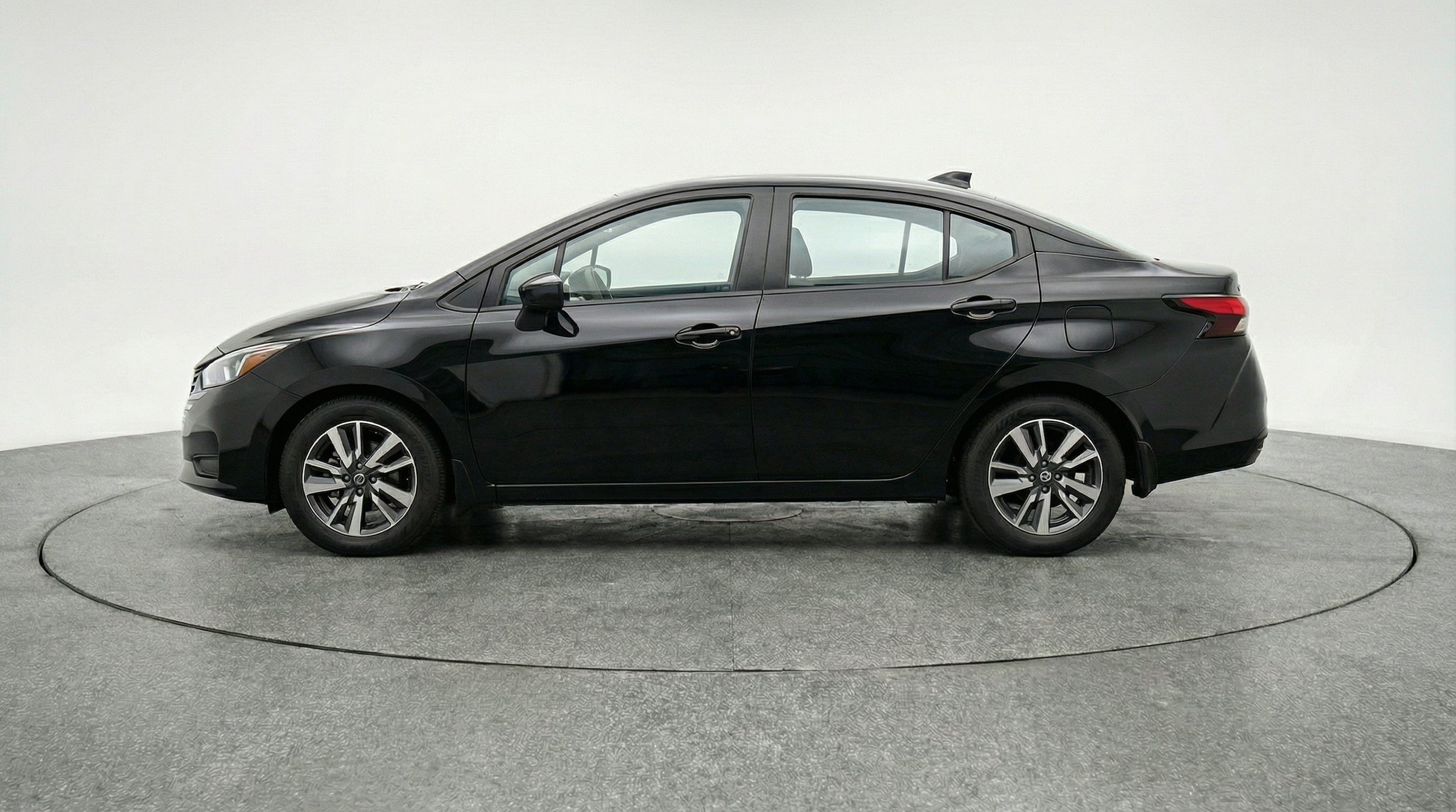 Thumbnail: 2025 Nissan Versa - 5