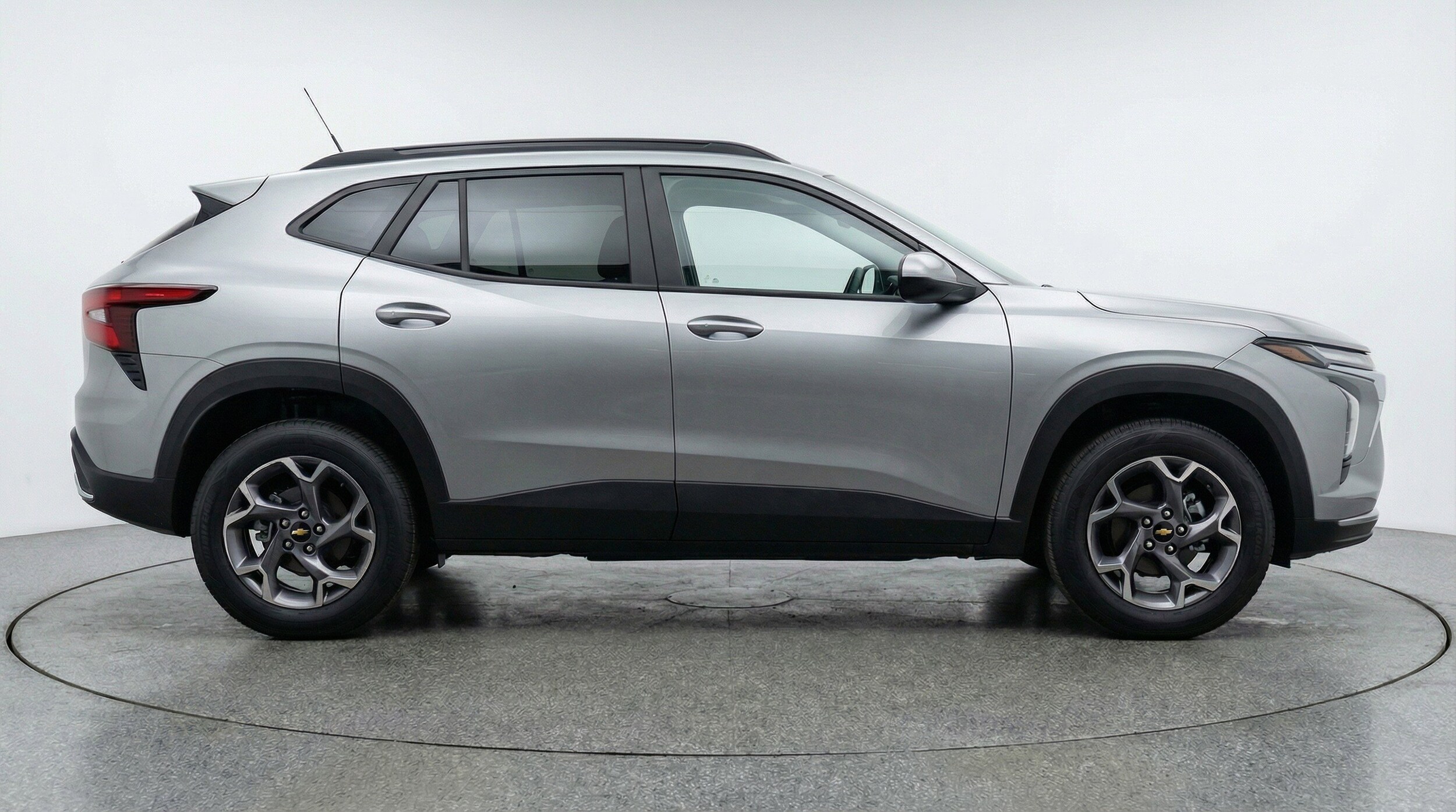 Thumbnail: 2025 Chevrolet Trax - 11