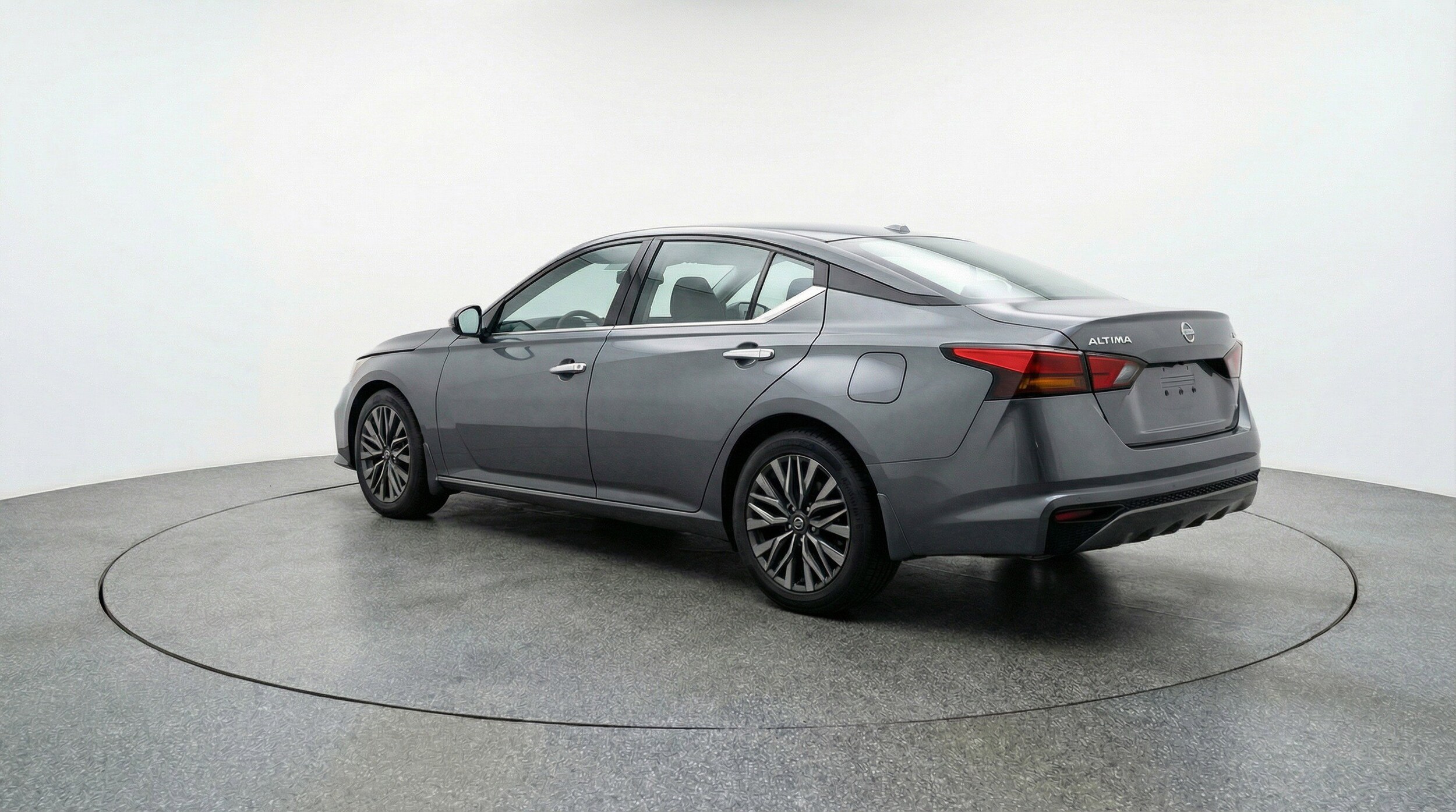 Thumbnail: 2025 Nissan Altima - 6