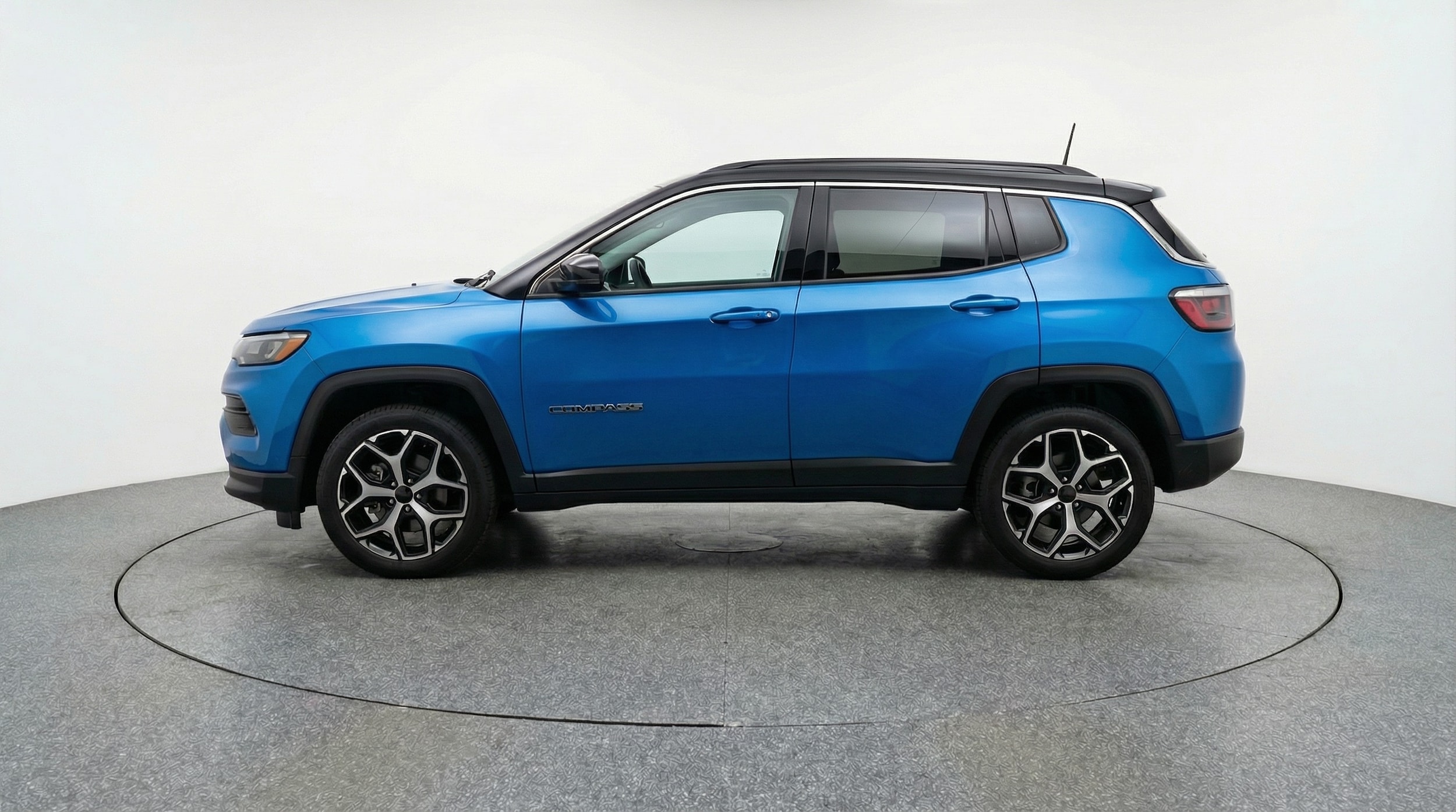 Thumbnail: 2025 Jeep Compass - 4