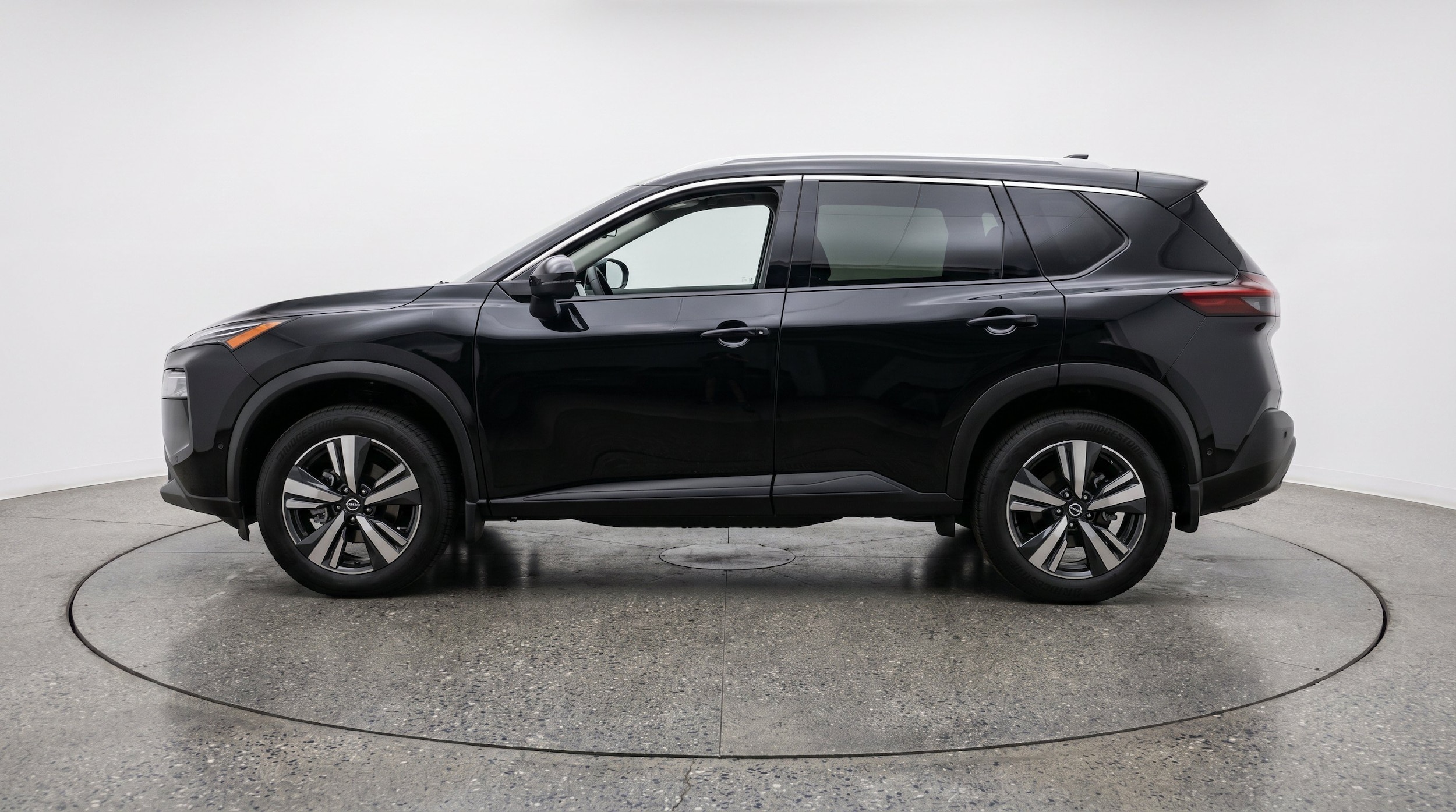 Thumbnail: 2026 Nissan Rogue - 5