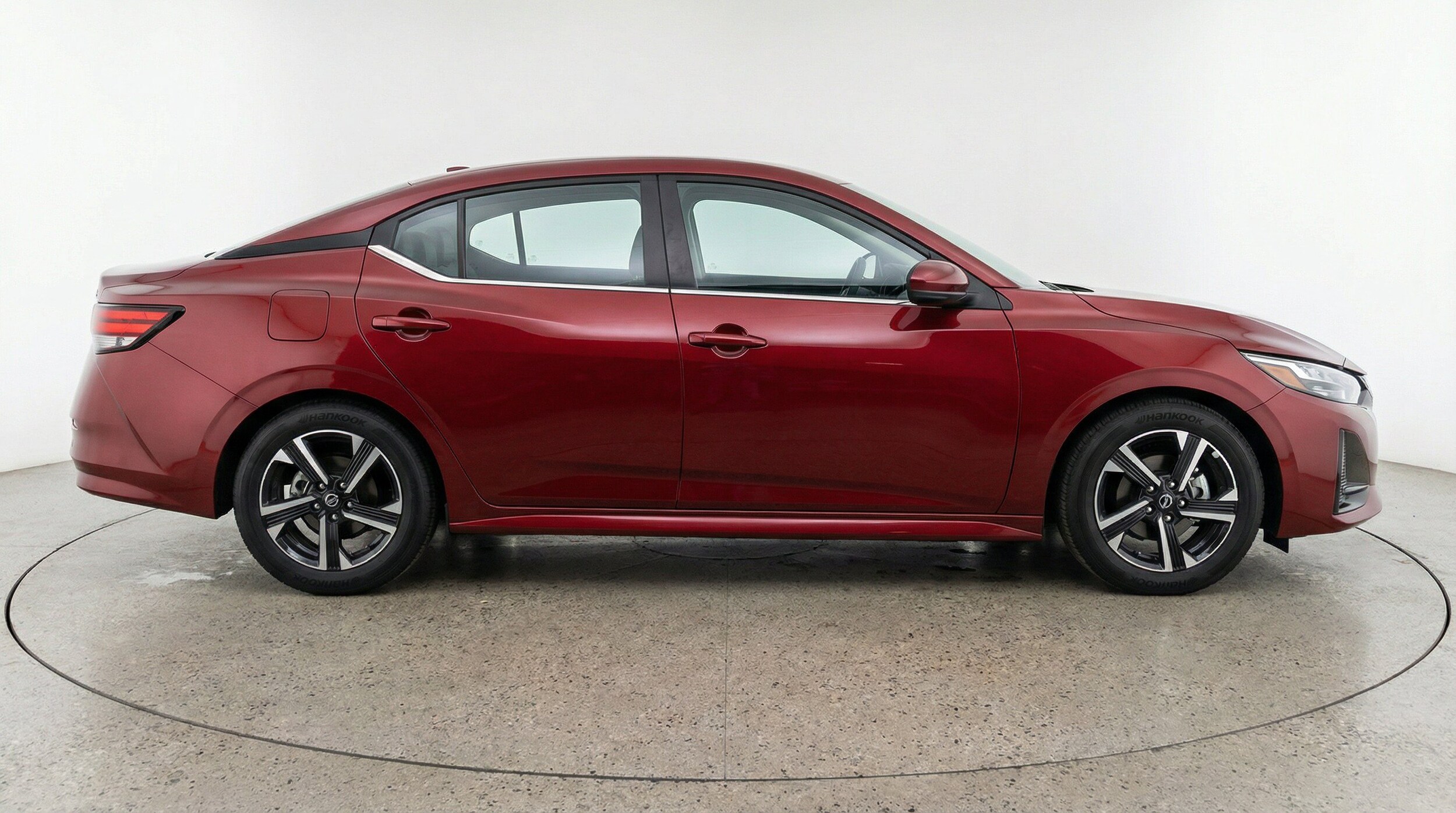 Thumbnail: 2025 Nissan Sentra - 11
