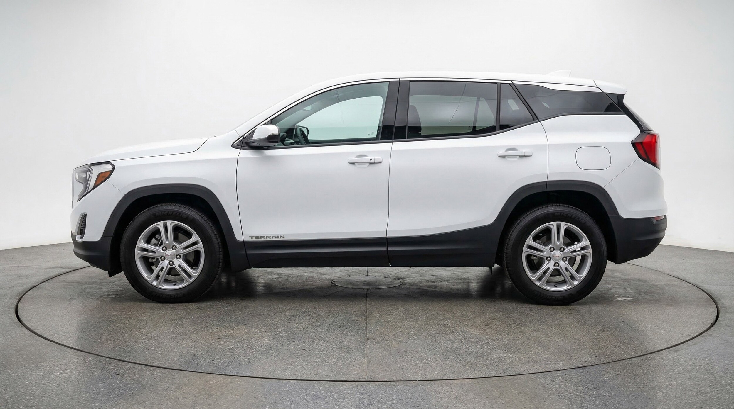 Thumbnail: 2024 GMC Terrain - 5