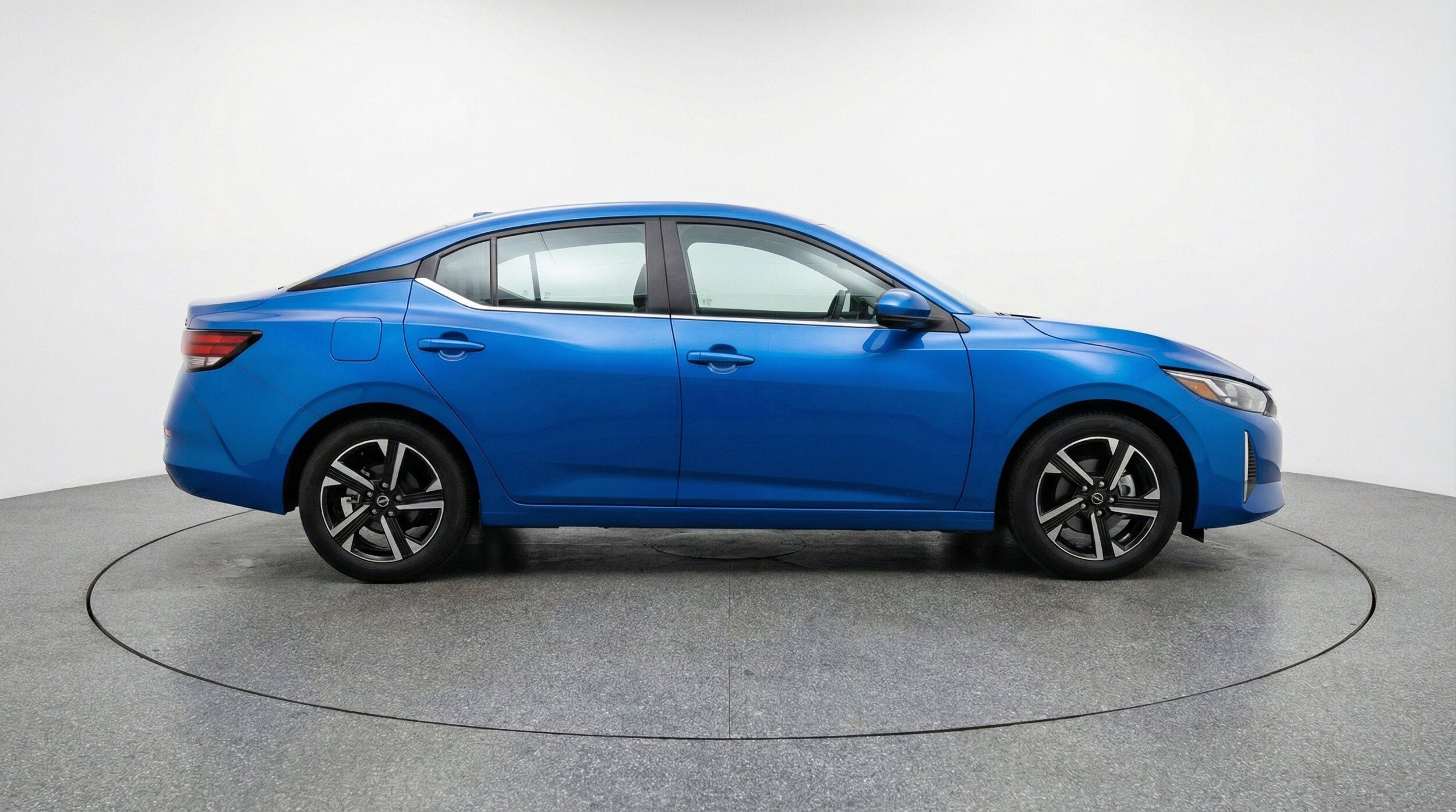 Thumbnail: 2025 Nissan Sentra - 11