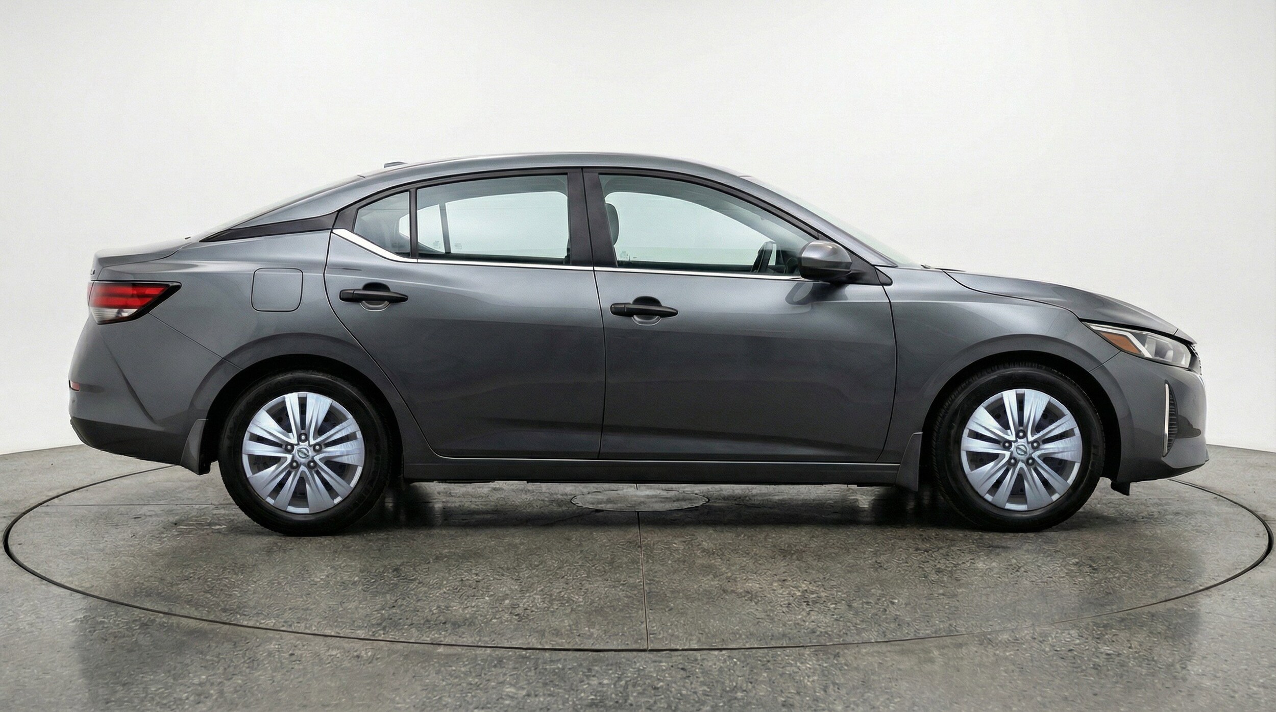 Thumbnail: 2025 Nissan Sentra - 11