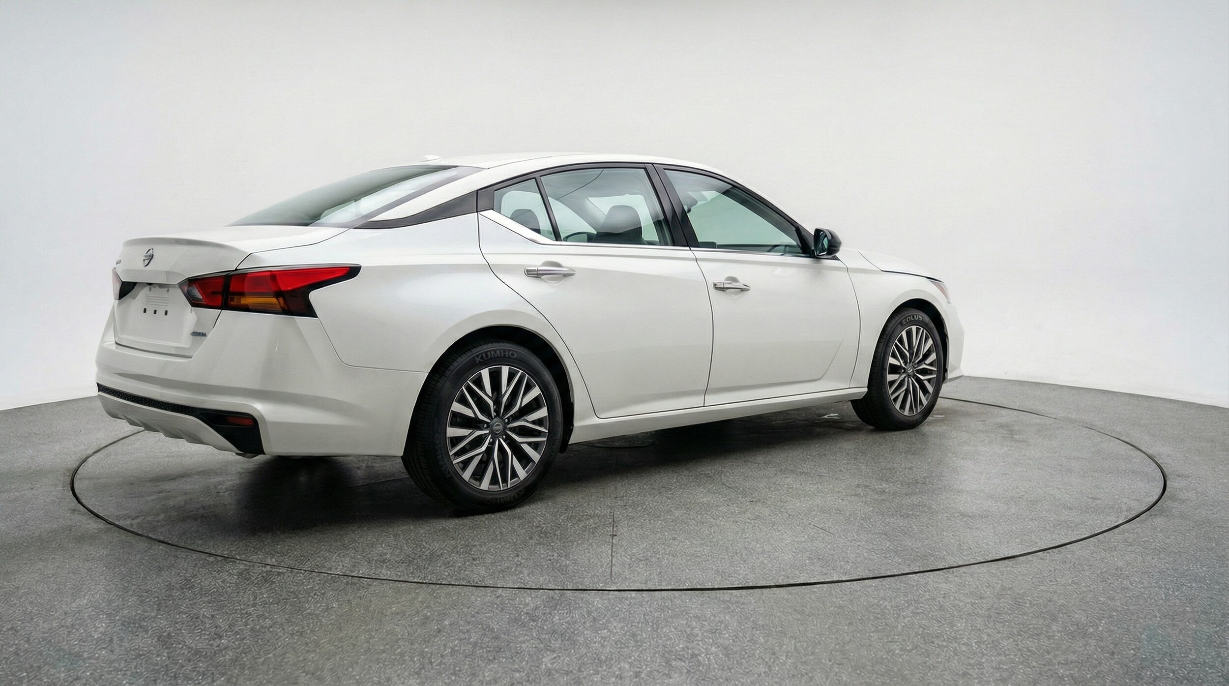 Thumbnail: 2025 Nissan Altima - 7