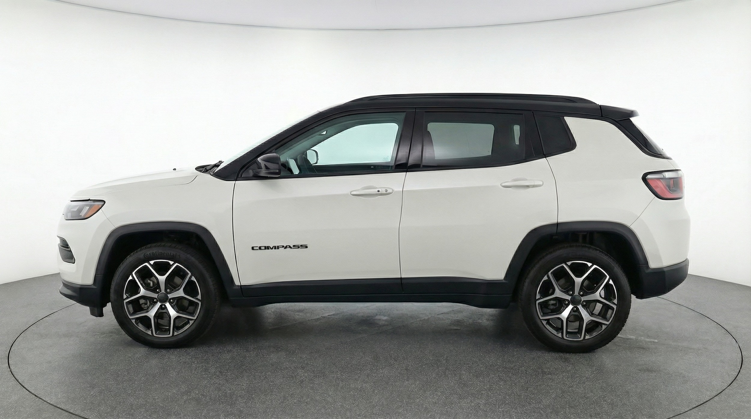 Thumbnail: 2025 Jeep Compass - 4