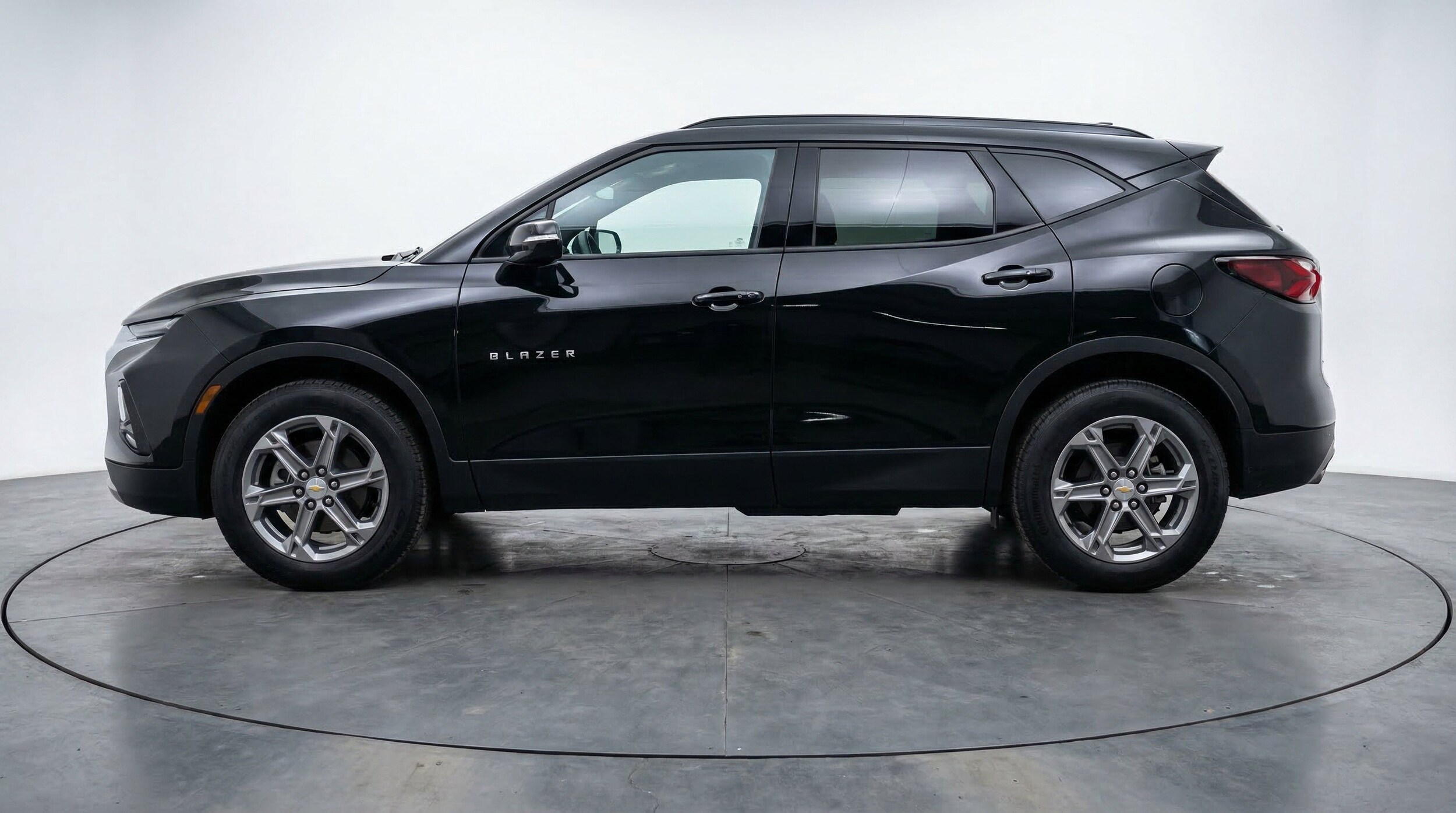 Thumbnail: 2025 Chevrolet Blazer - 5