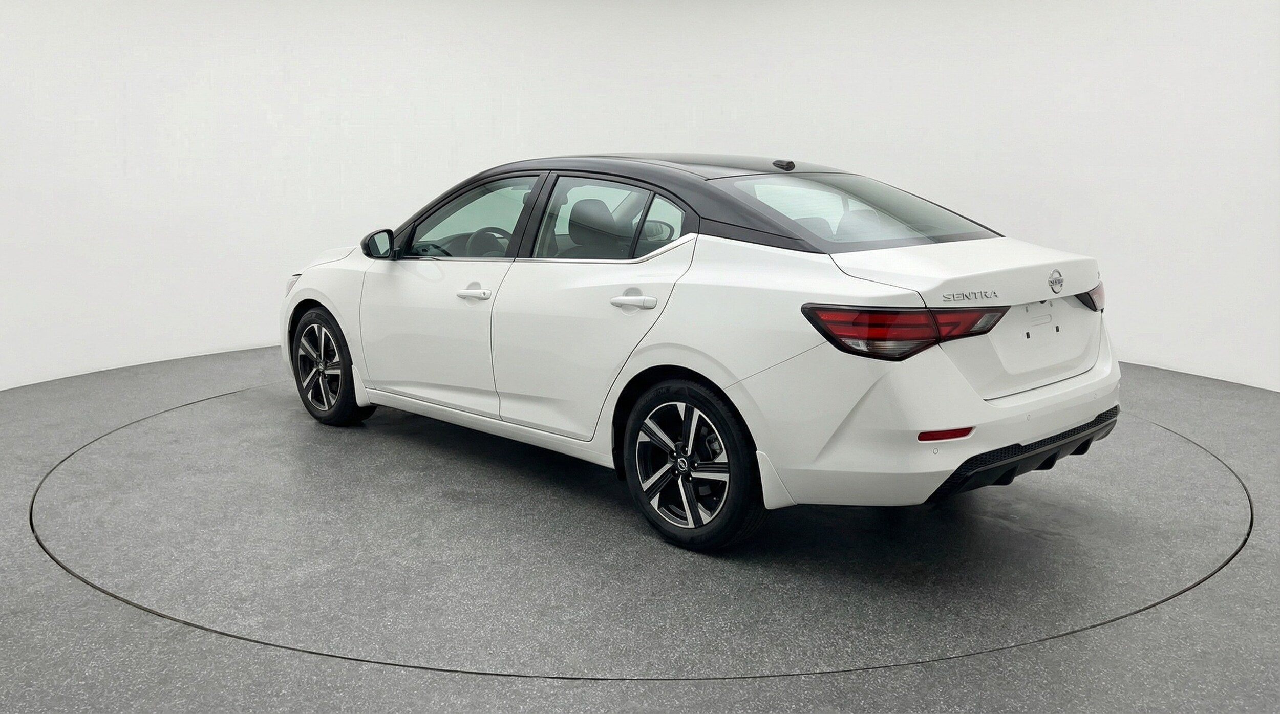 Thumbnail: 2025 Nissan Sentra - 5