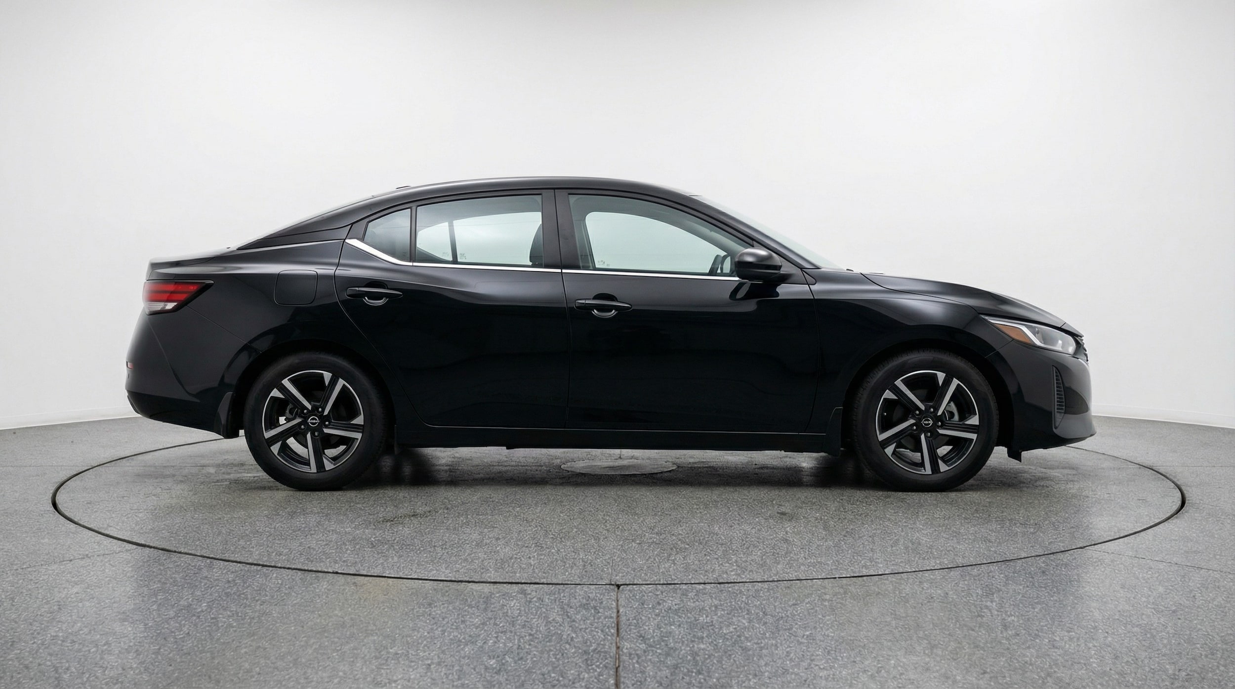 Thumbnail: 2025 Nissan Sentra - 8