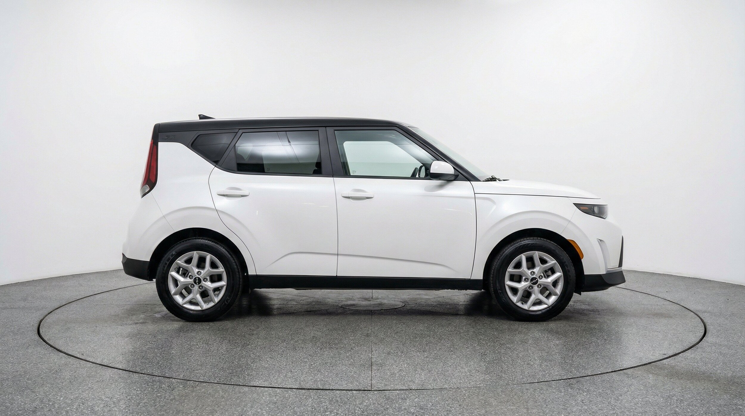 Thumbnail: 2025 Kia Soul - 11