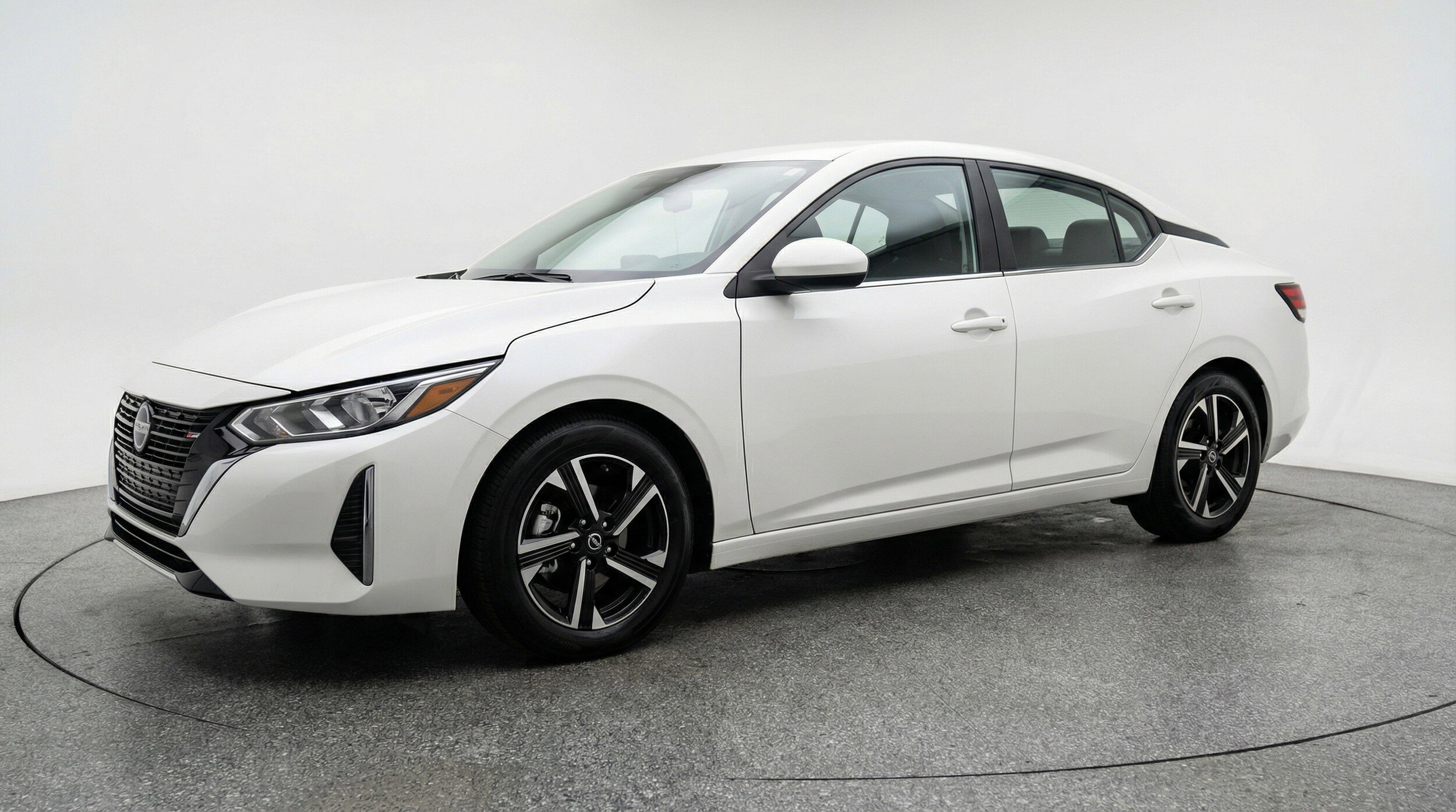 Thumbnail: 2025 Nissan Sentra - 3