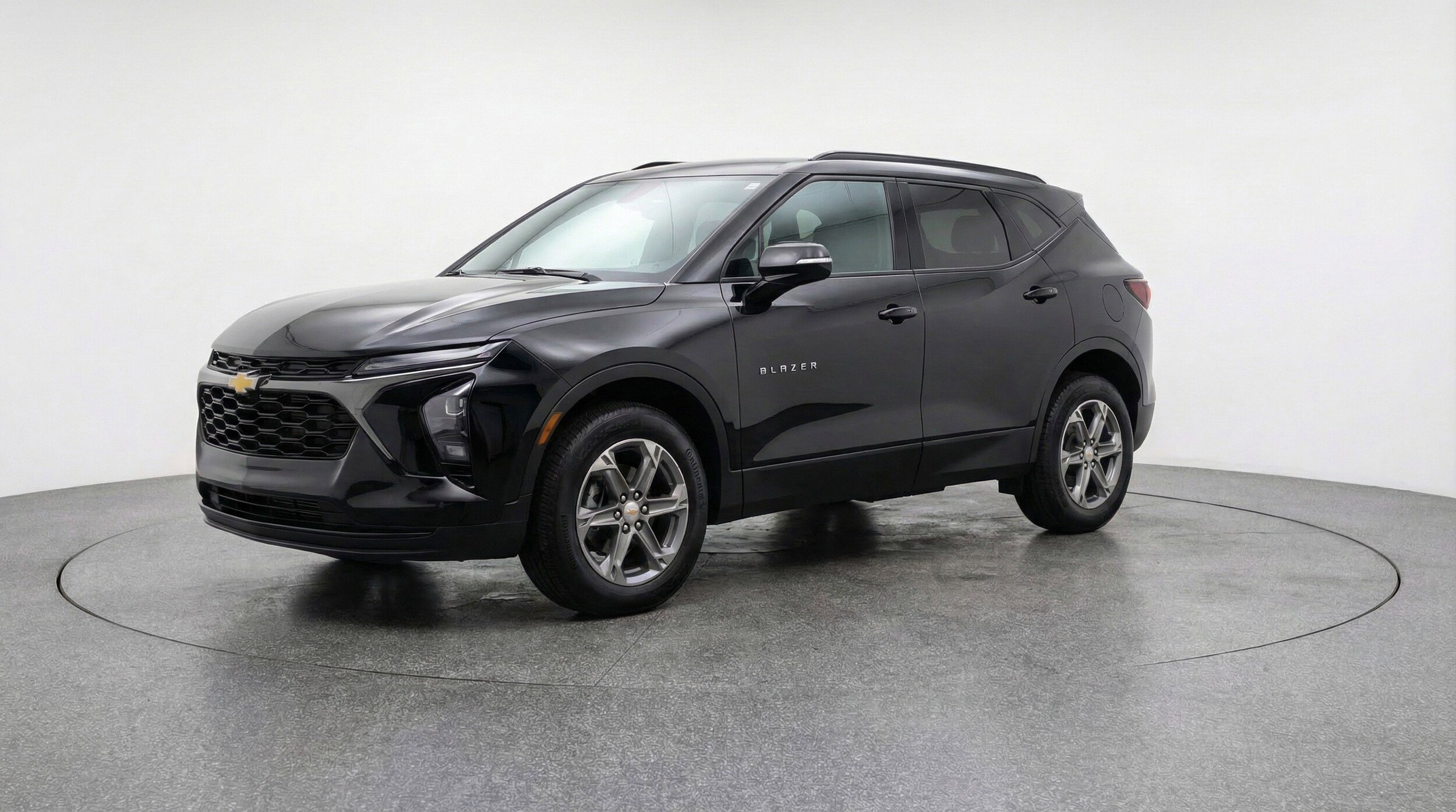 Thumbnail: 2025 Chevrolet Blazer - 3