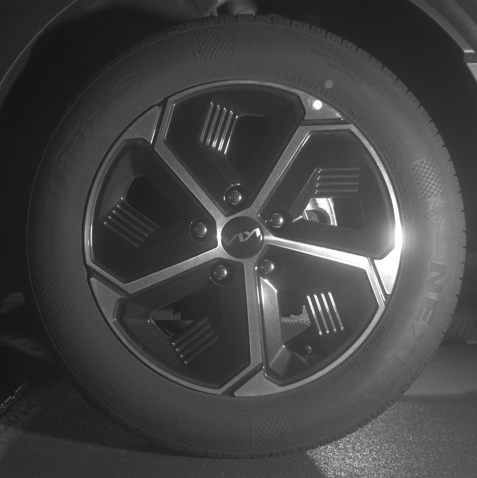 Thumbnail: 2026 Kia Niro - 14