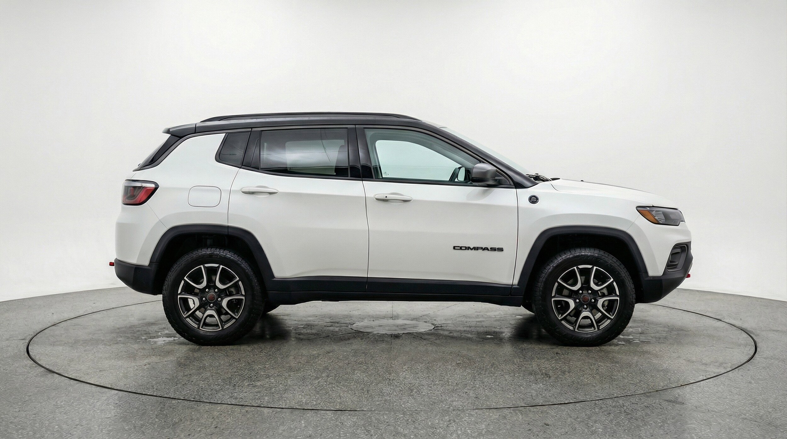 Thumbnail: 2025 Jeep Compass - 11