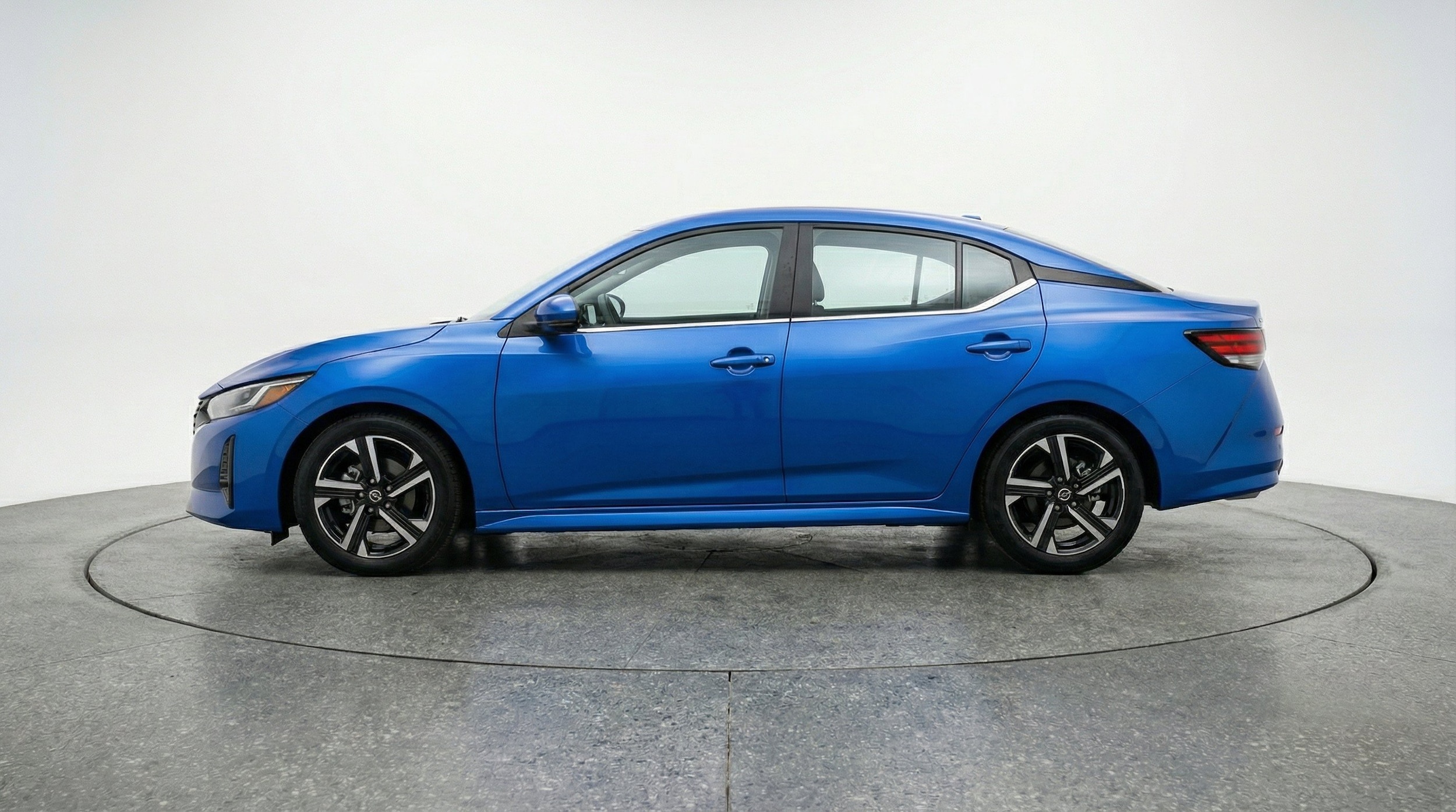 Thumbnail: 2025 Nissan Sentra - 5