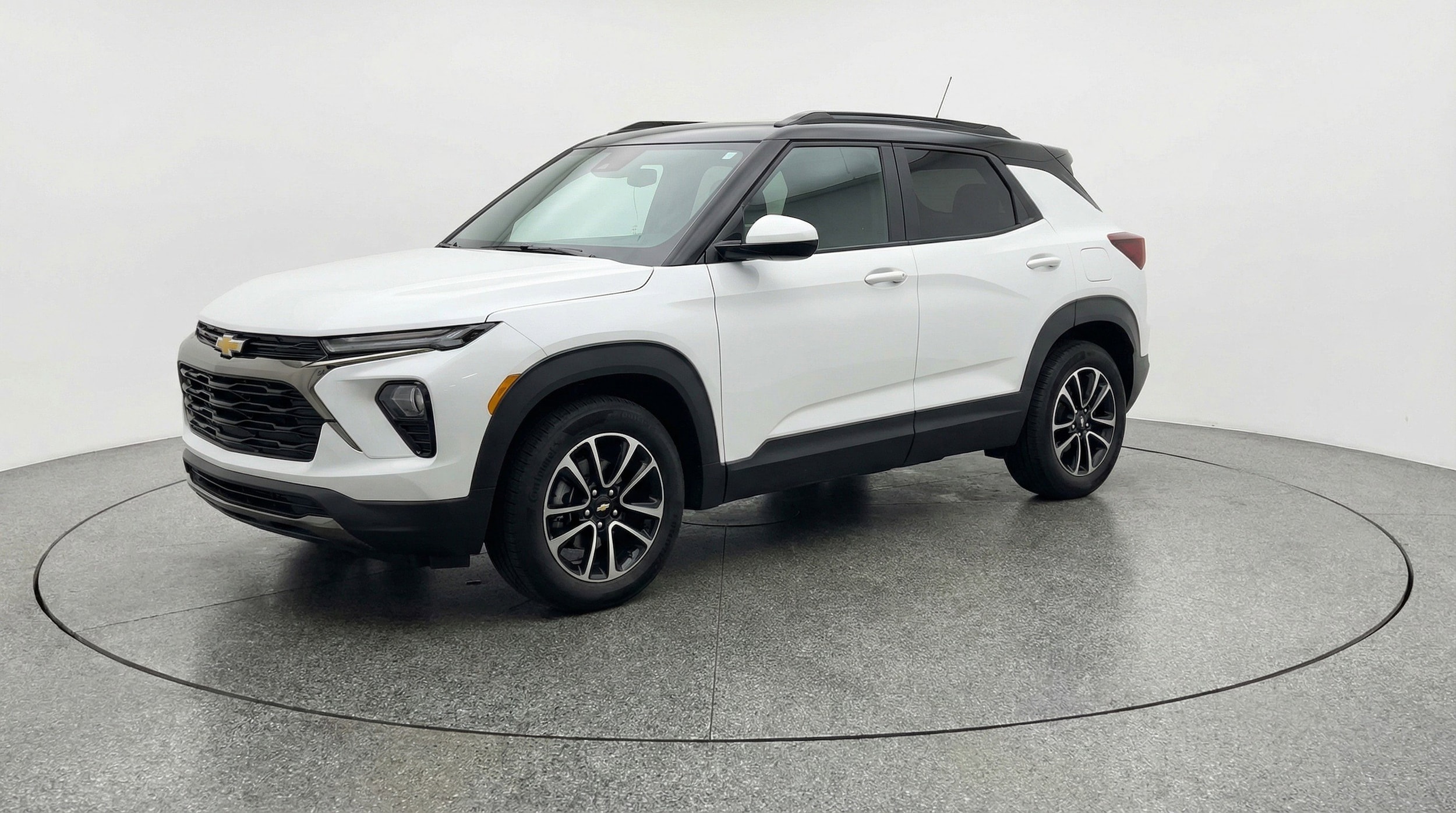 Thumbnail: 2025 Chevrolet TrailBlazer - 3