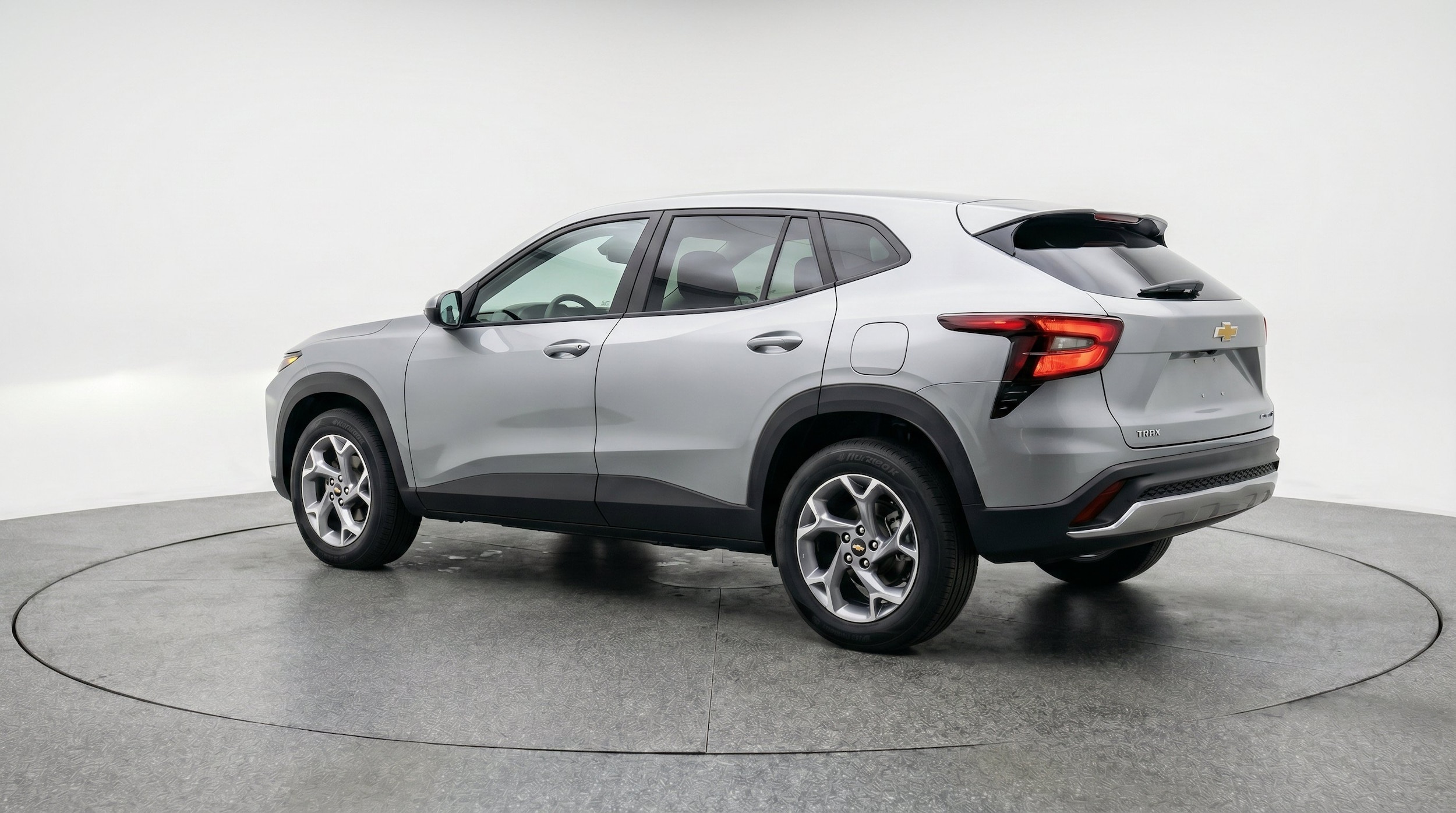Thumbnail: 2025 Chevrolet Trax - 6