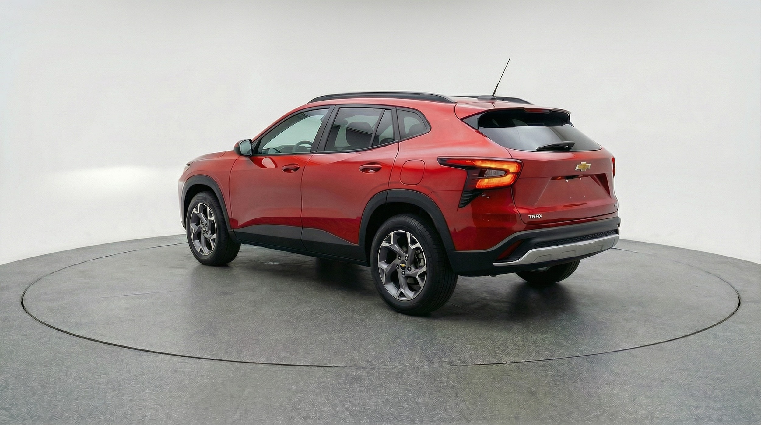 Thumbnail: 2025 Chevrolet Trax - 5