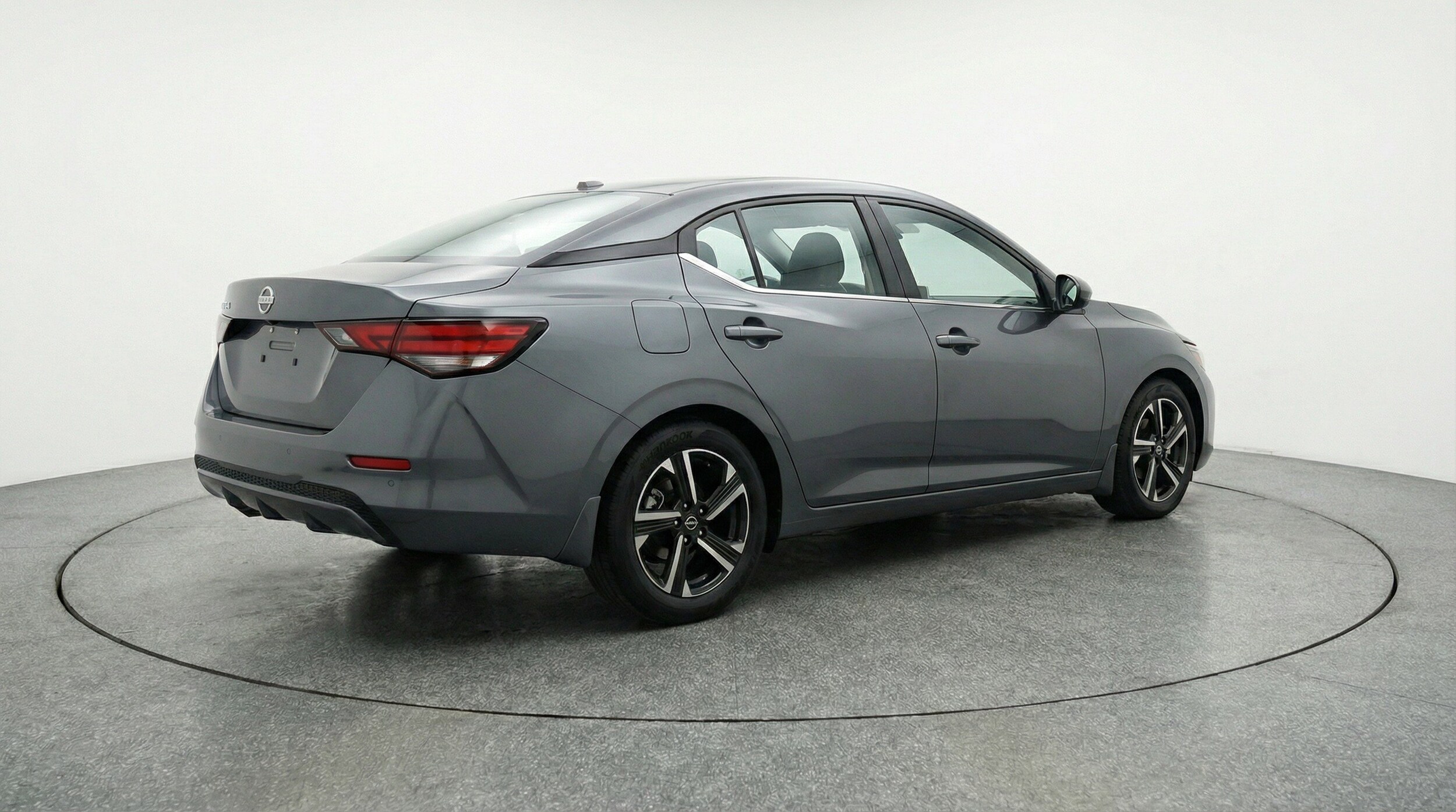 Thumbnail: 2025 Nissan Sentra - 9