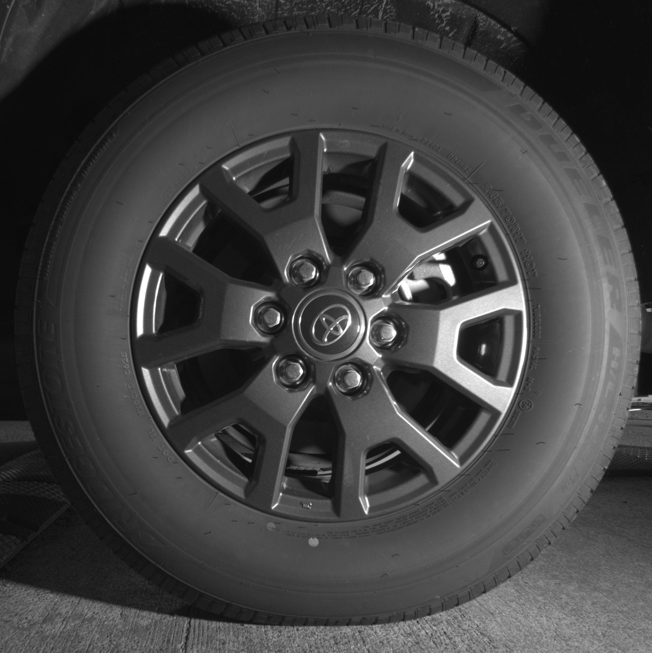 Thumbnail: 2025 Toyota 4Runner - 11