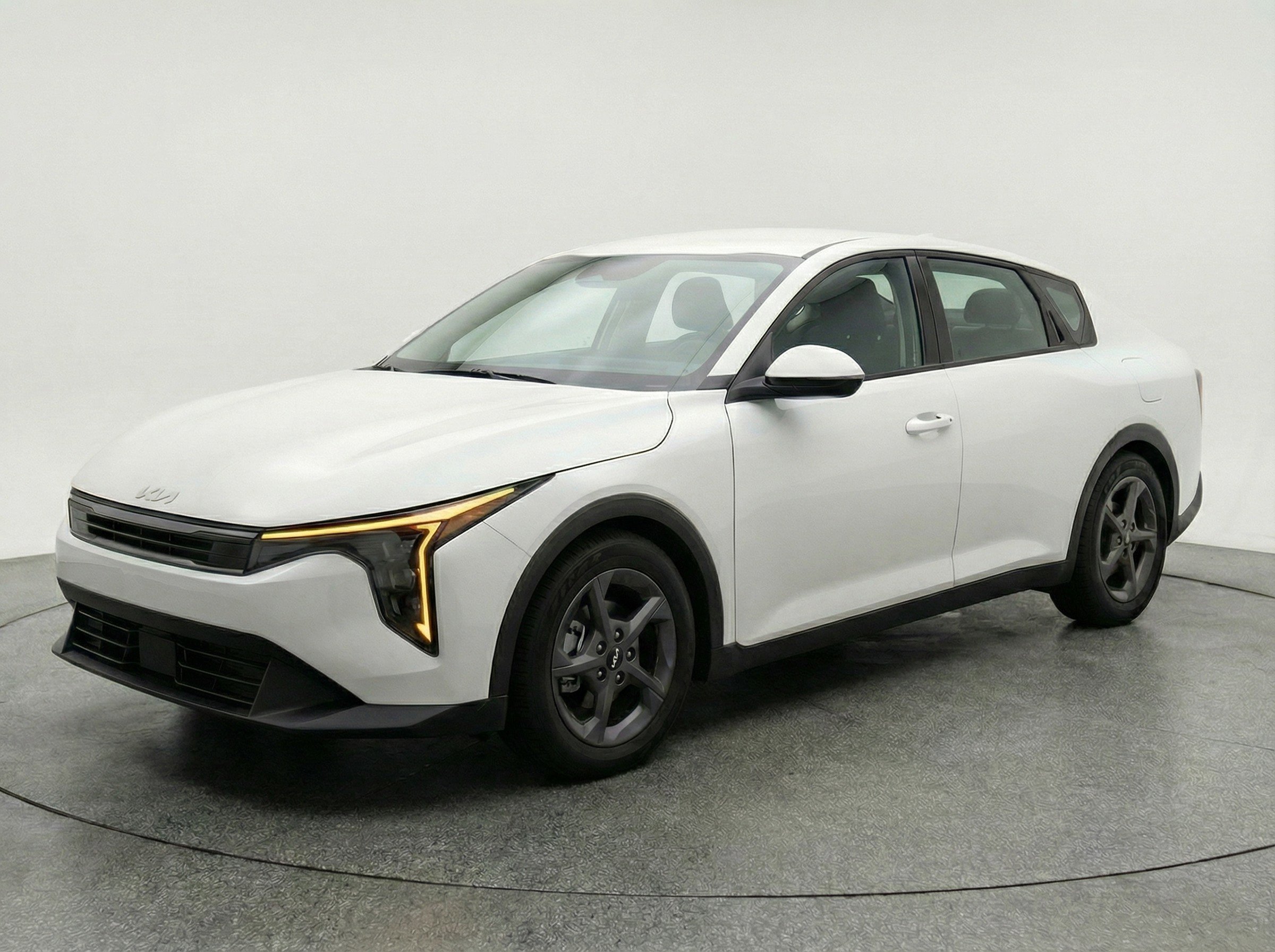 Thumbnail: 2025 Kia K4 - 3