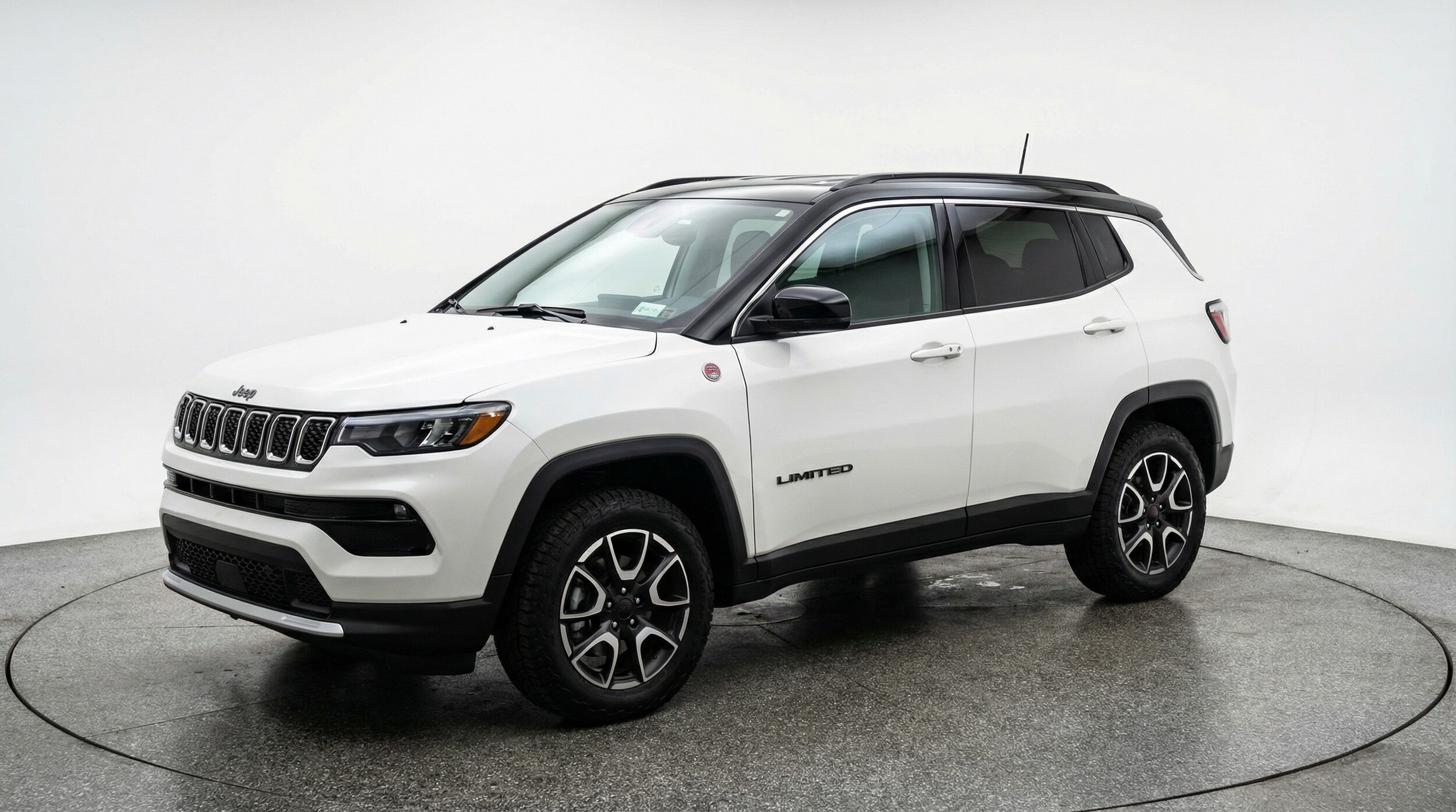 Thumbnail: 2025 Jeep Compass - 3