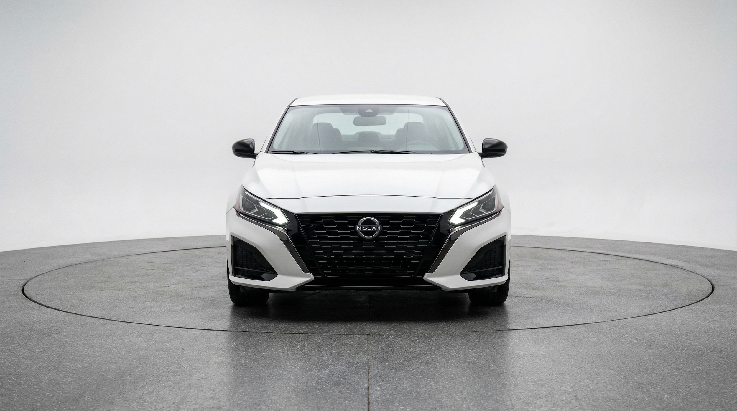 Thumbnail: 2025 Nissan Altima - 2