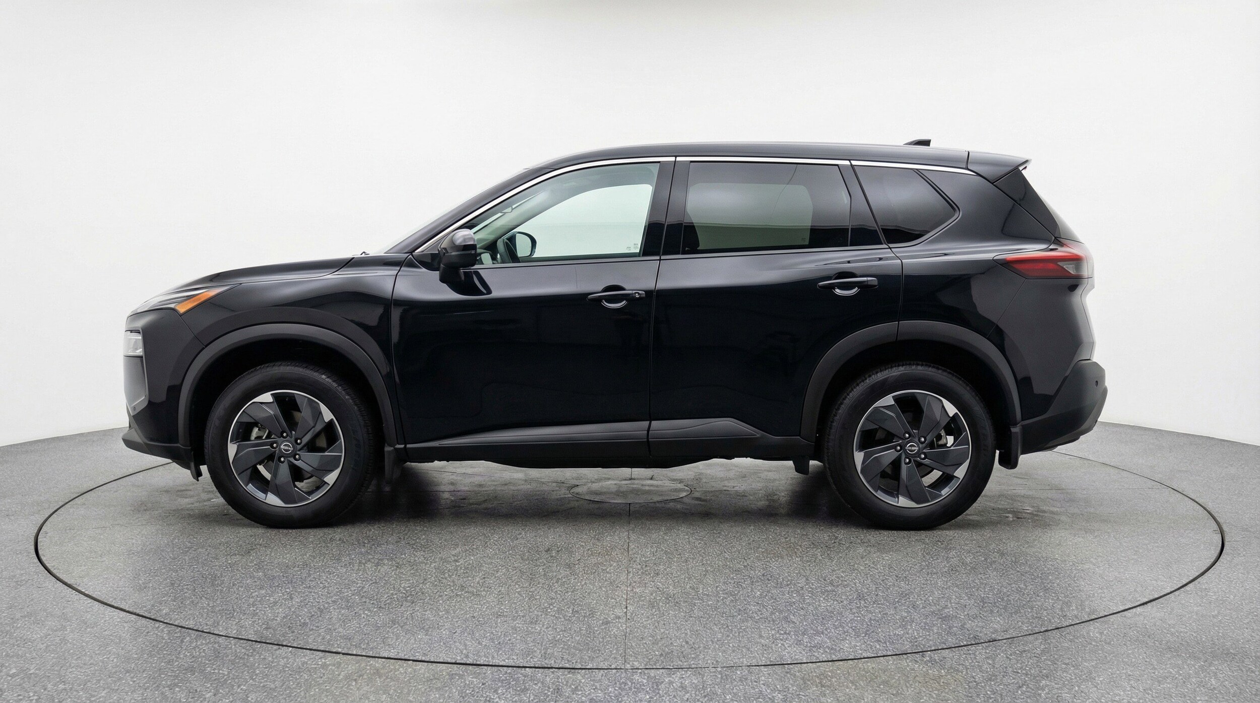 Thumbnail: 2025 Nissan Rogue - 5