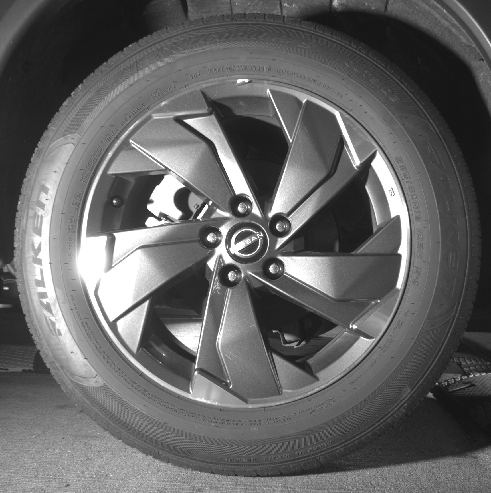 Thumbnail: 2025 Nissan Rogue - 12