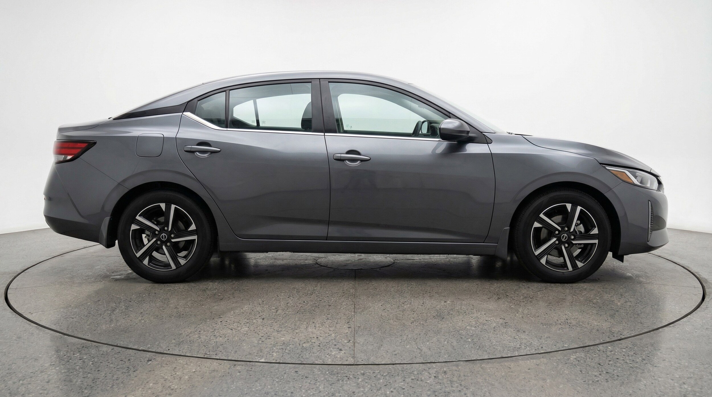 Thumbnail: 2025 Nissan Sentra - 11