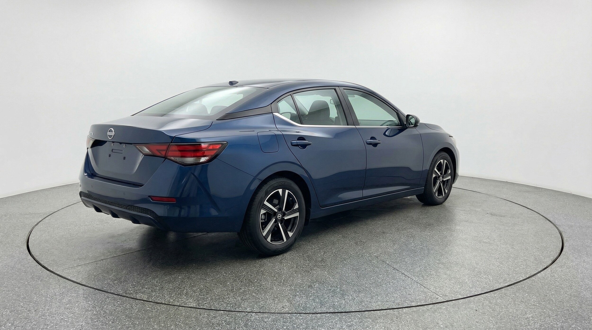 Thumbnail: 2025 Nissan Sentra - 9