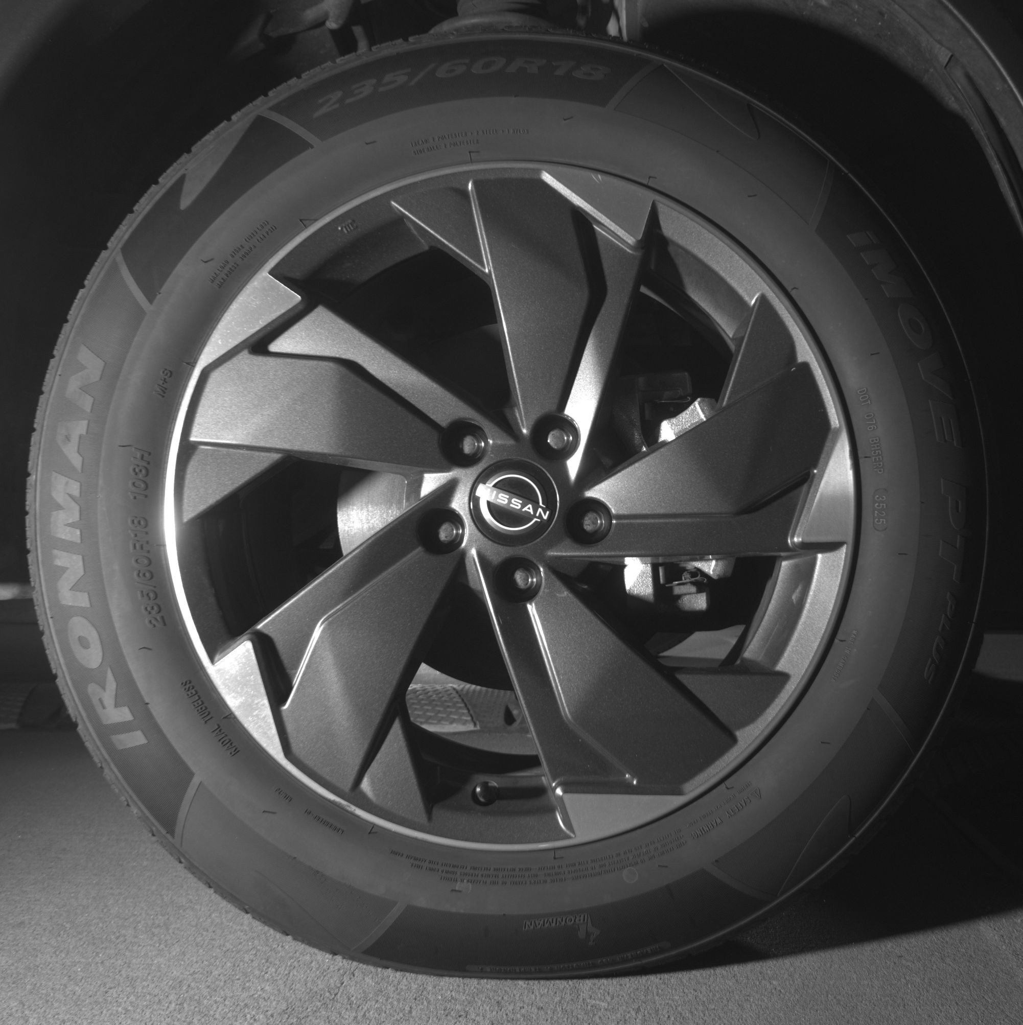 Thumbnail: 2025 Nissan Rogue - 13
