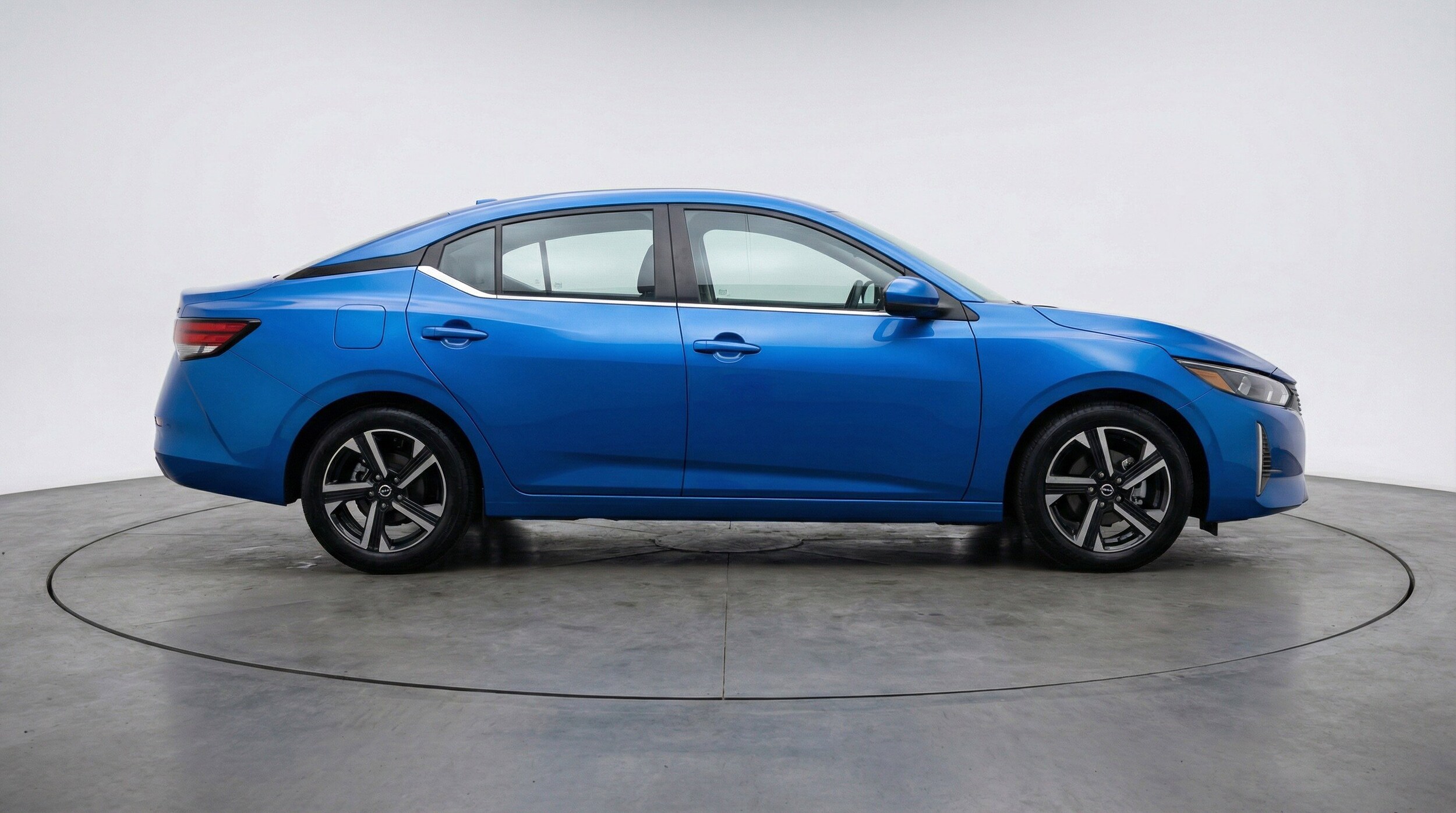 Thumbnail: 2025 Nissan Sentra - 11