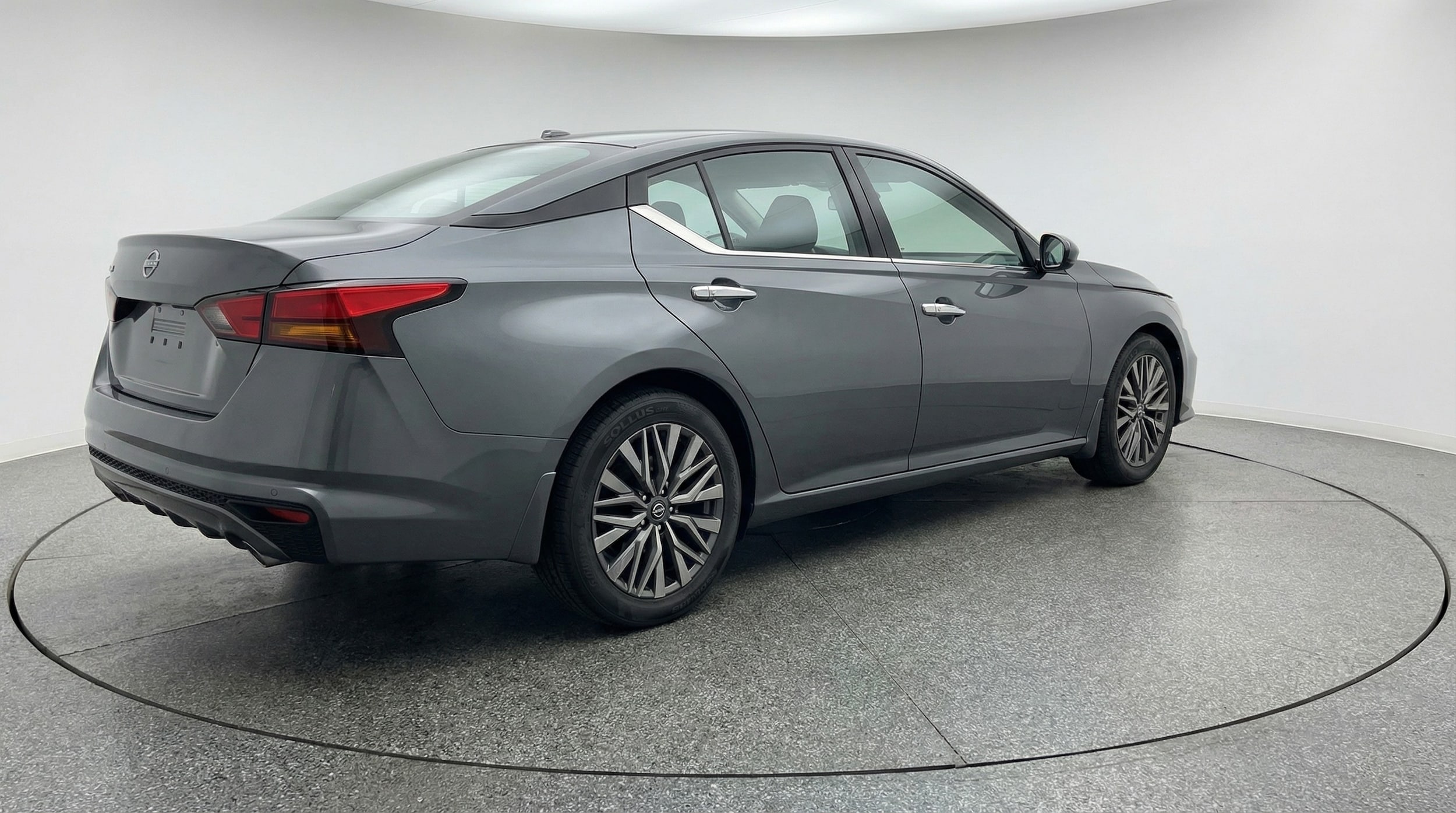 Thumbnail: 2025 Nissan Altima - 7