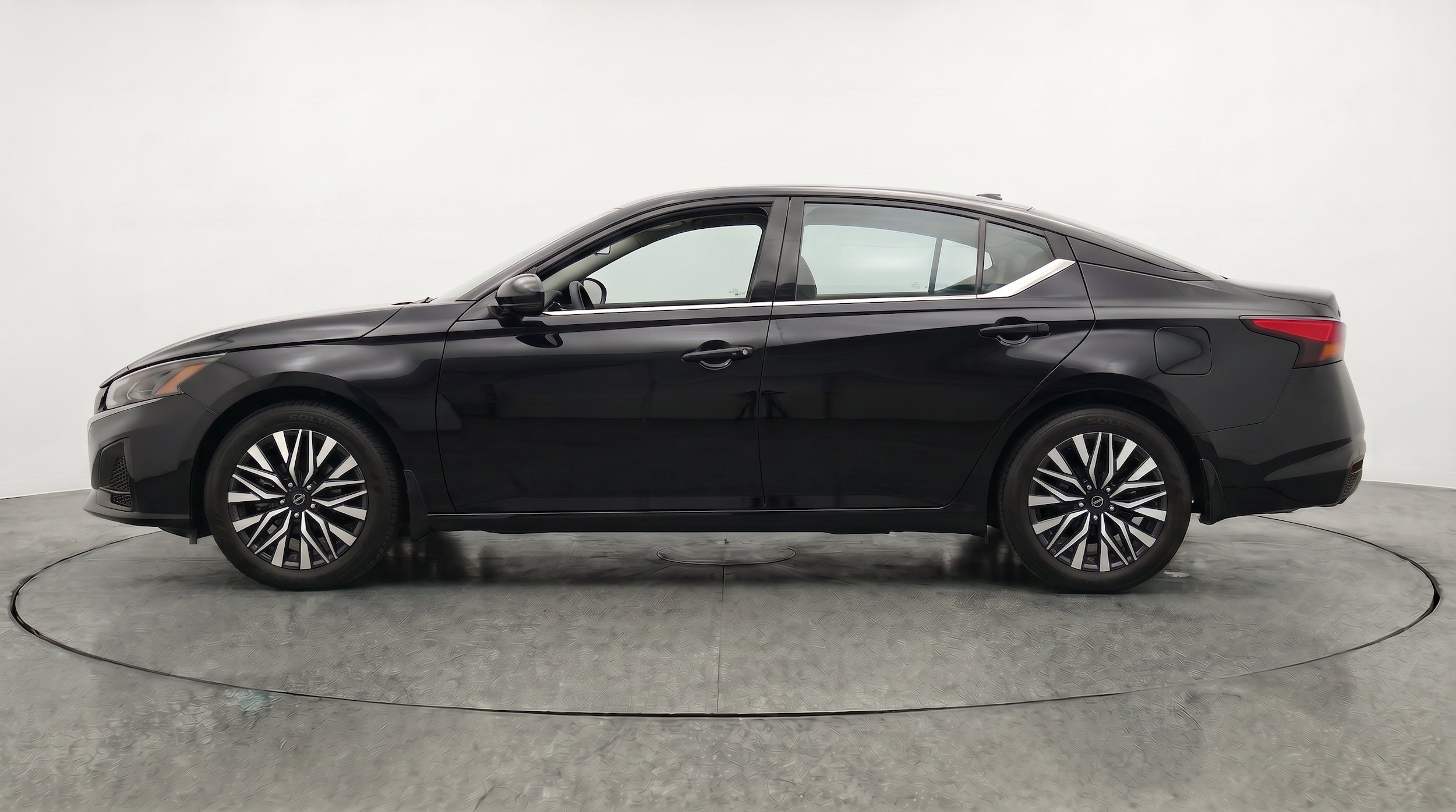 Thumbnail: 2026 Nissan Altima - 5