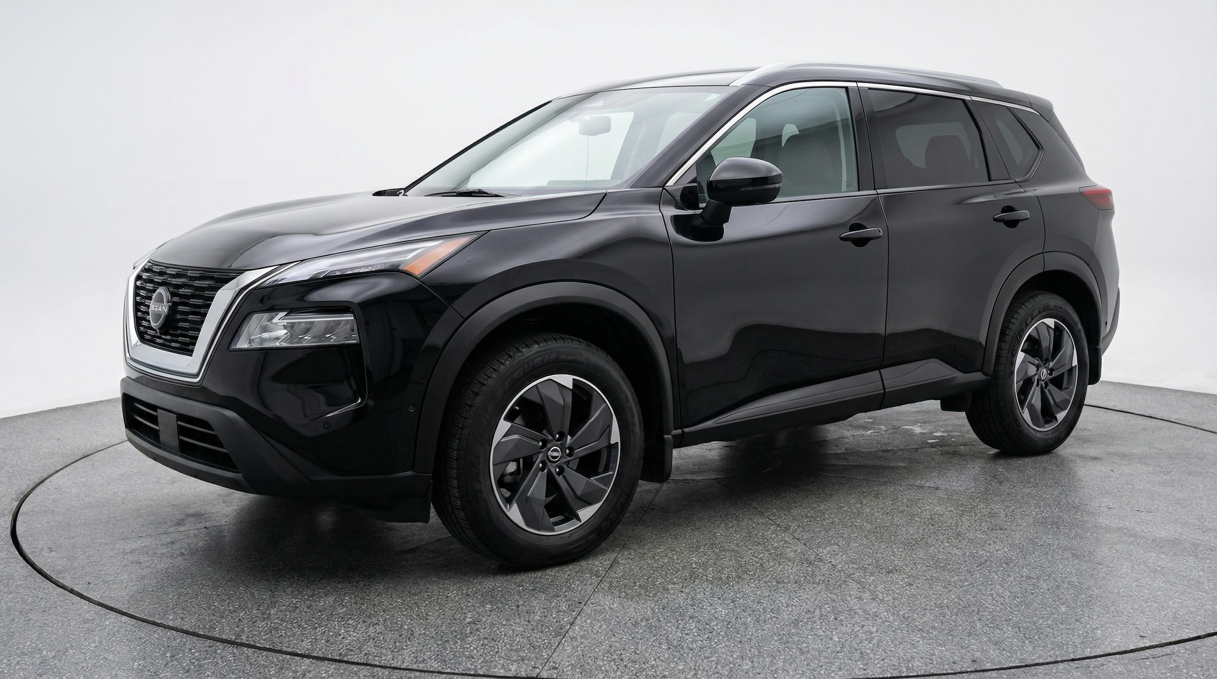 Thumbnail: 2025 Nissan Rogue - 3