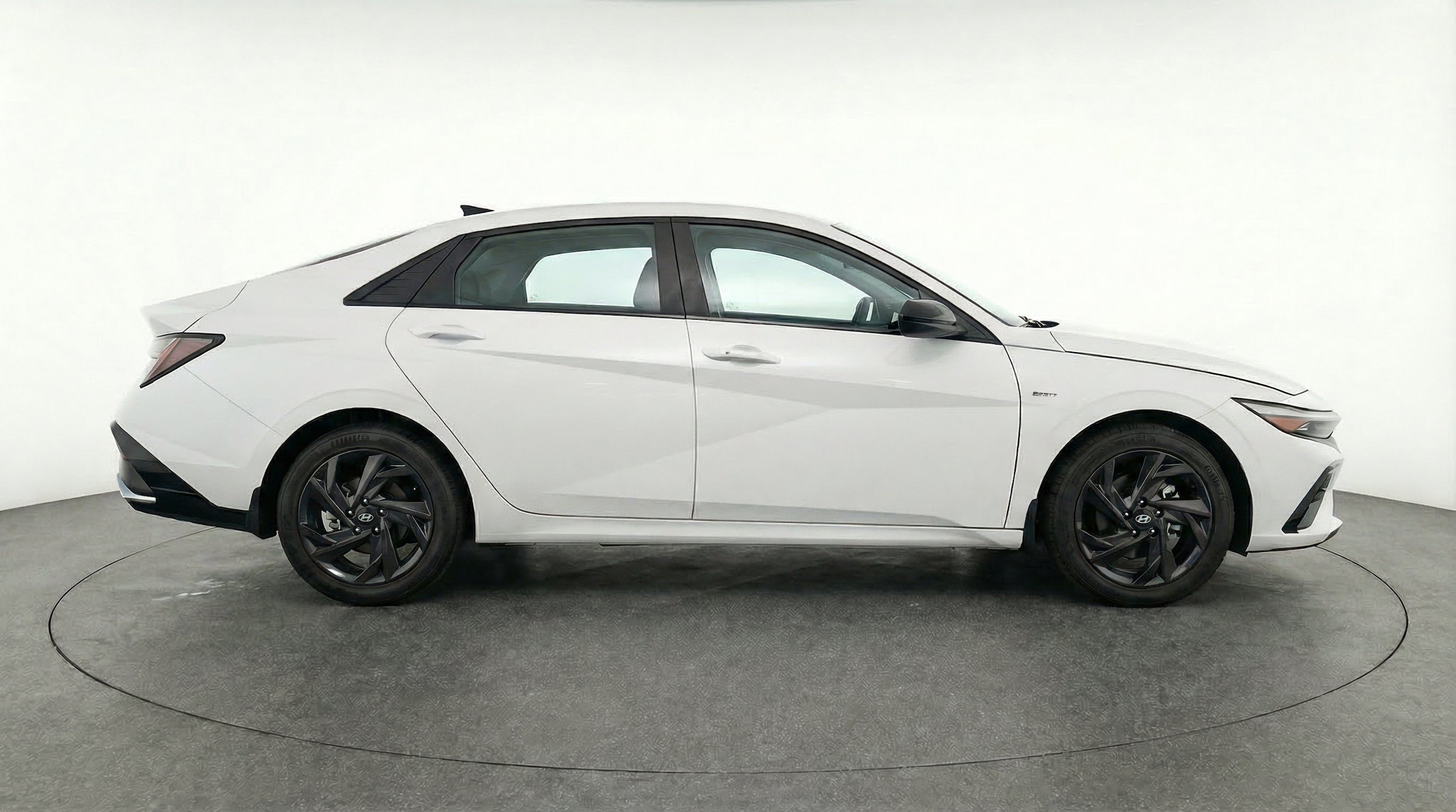 Thumbnail: 2026 Hyundai Elantra - 10