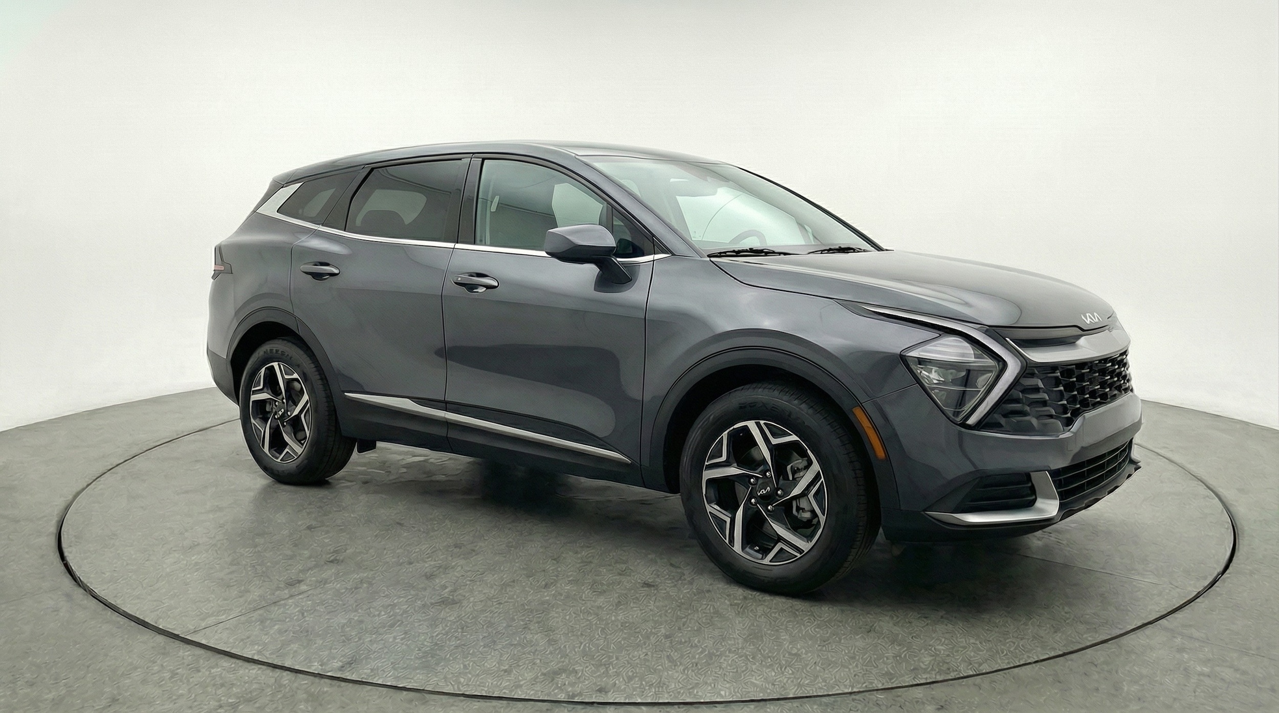 Thumbnail: 2025 Kia Sportage - 1