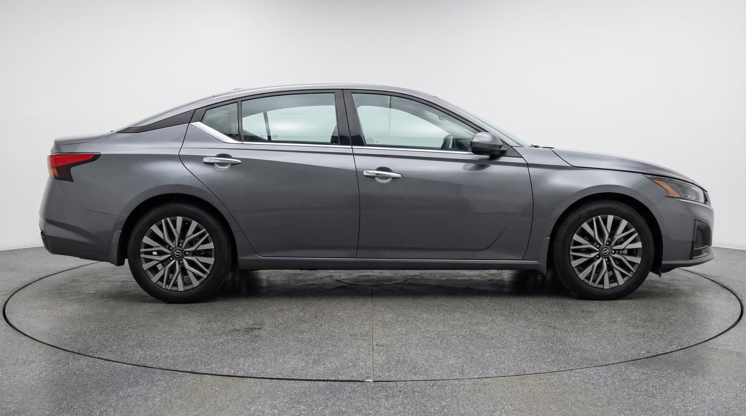 Thumbnail: 2025 Nissan Altima - 11