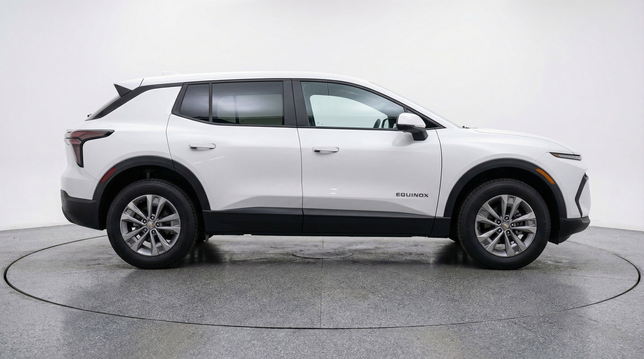 Thumbnail: 2025 Chevrolet Equinox - 11