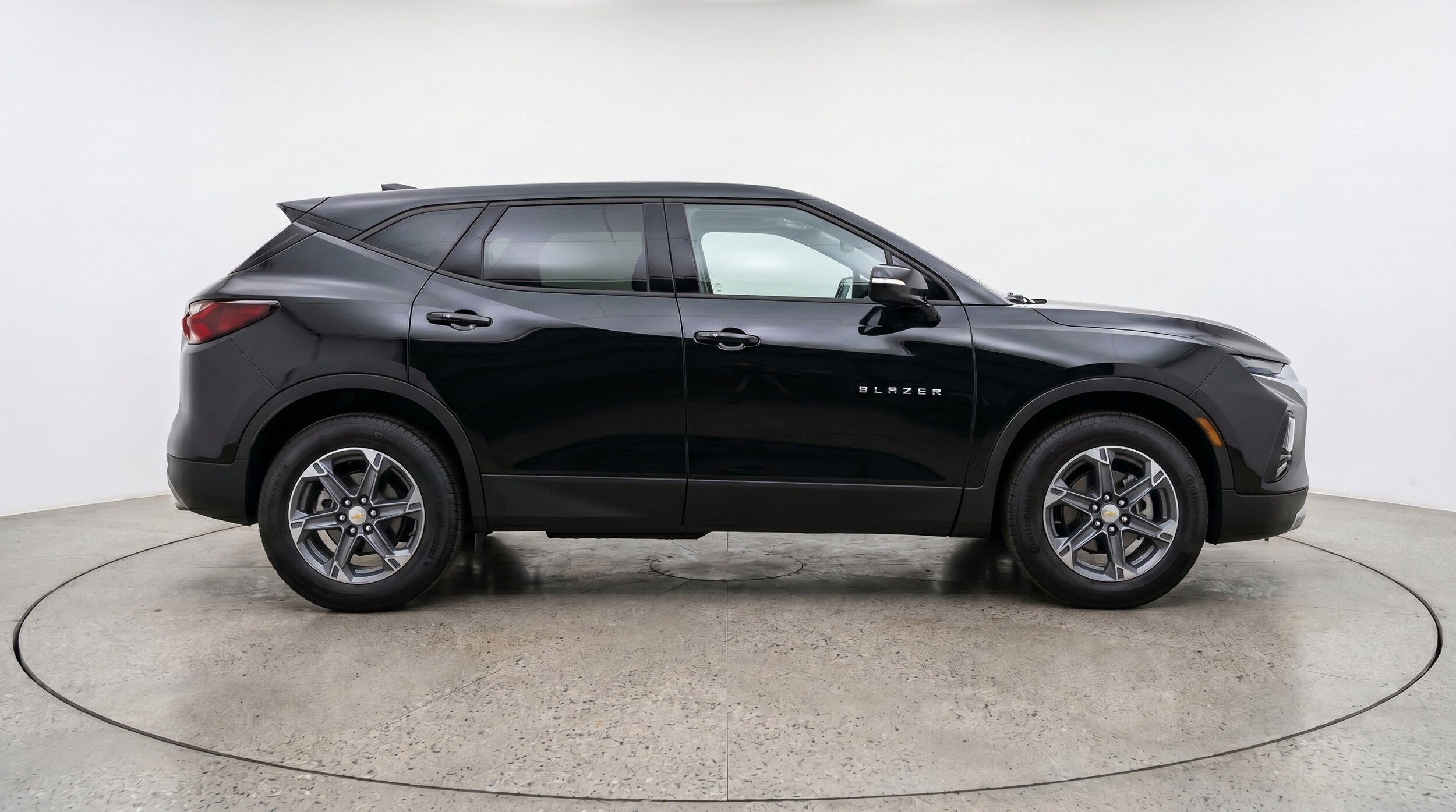 Thumbnail: 2025 Chevrolet Blazer - 11